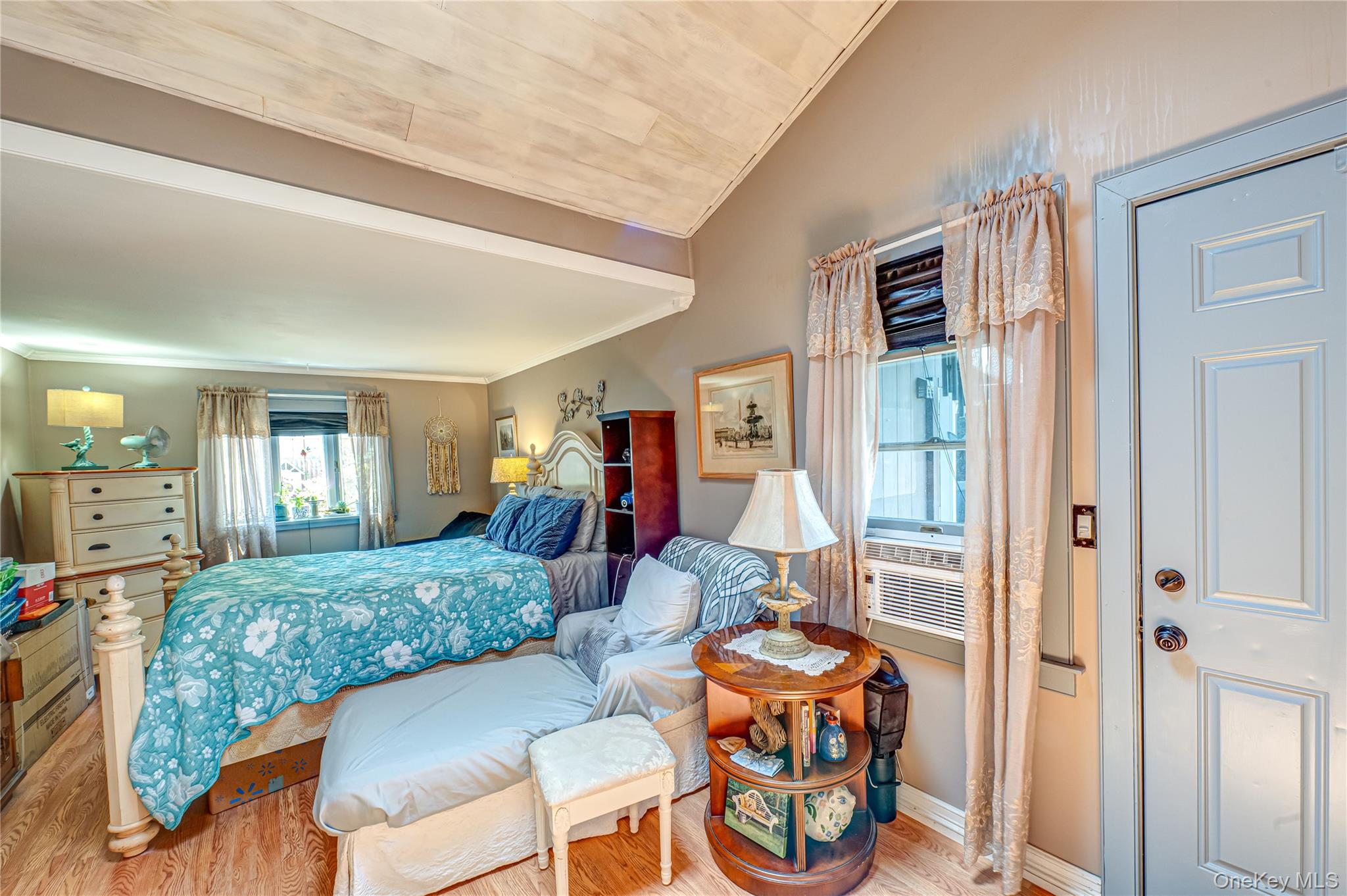 #9 photo, 8 Woodbrook Drive, サフォーク郡 Ridge , NY 11961