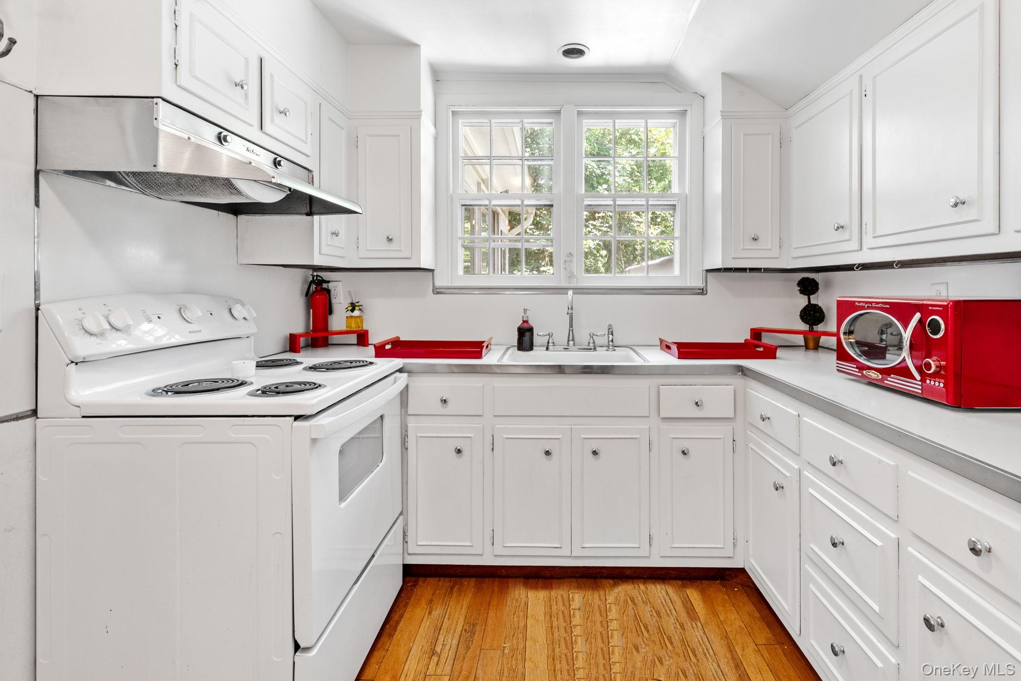 #6 photo, 1680 N Sea Road, サフォーク郡 Southampton , NY 11968