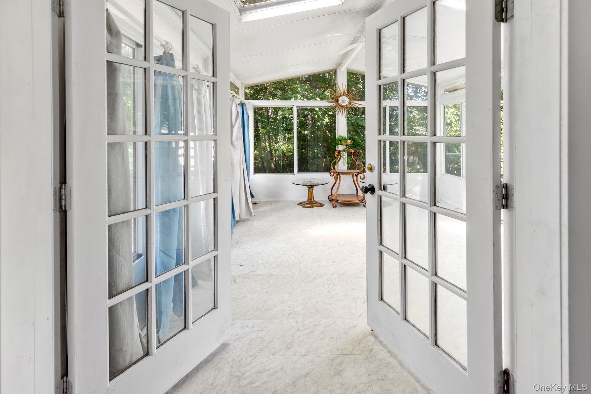 #9 photo, 1680 N Sea Road, サフォーク郡 Southampton , NY 11968