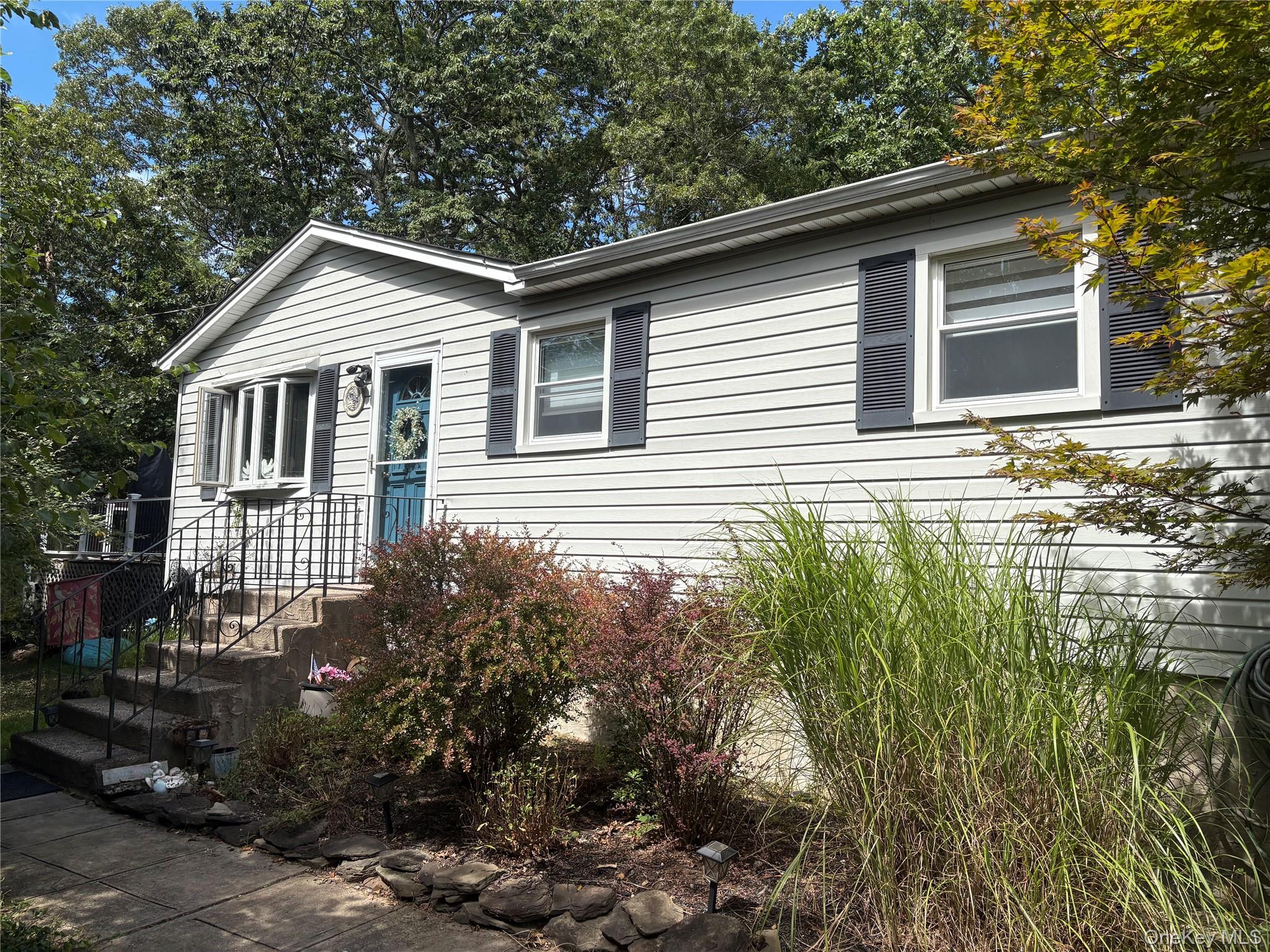 #1 photo, 54 Magnolia Drive, 東長島 Rocky Point , NY 11778