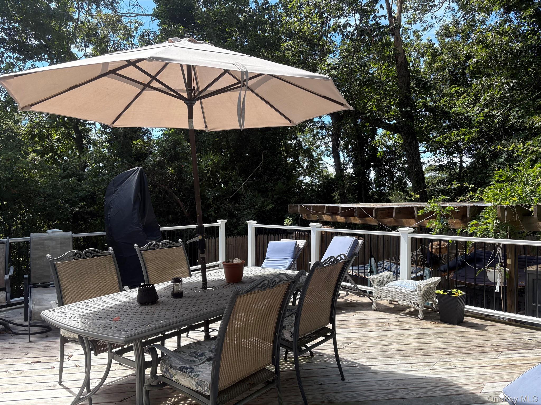 #14 photo, 54 Magnolia Drive, 東長島 Rocky Point , NY 11778