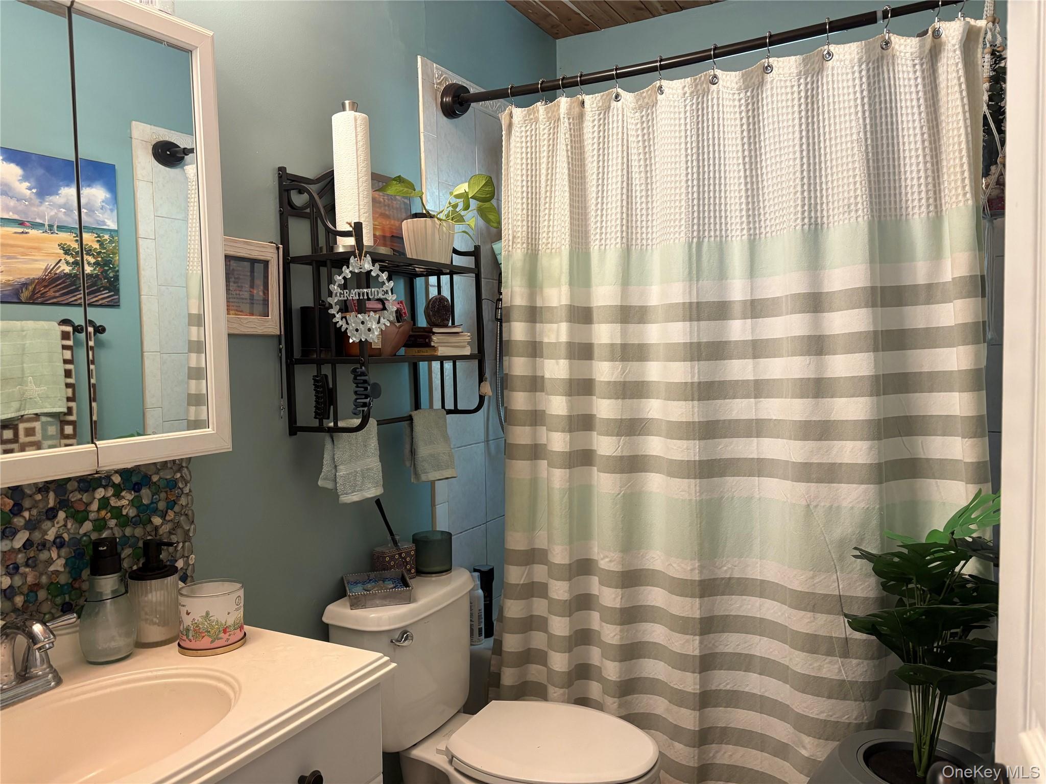 #5 photo, 54 Magnolia Drive, 東長島 Rocky Point , NY 11778