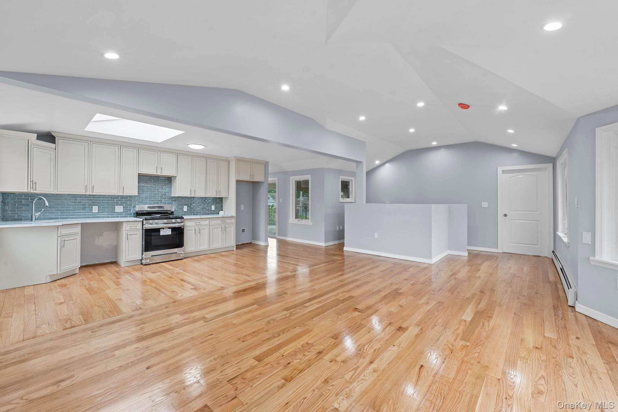 #12 photo, 21908 138th Road, Laurelton , NY 11413