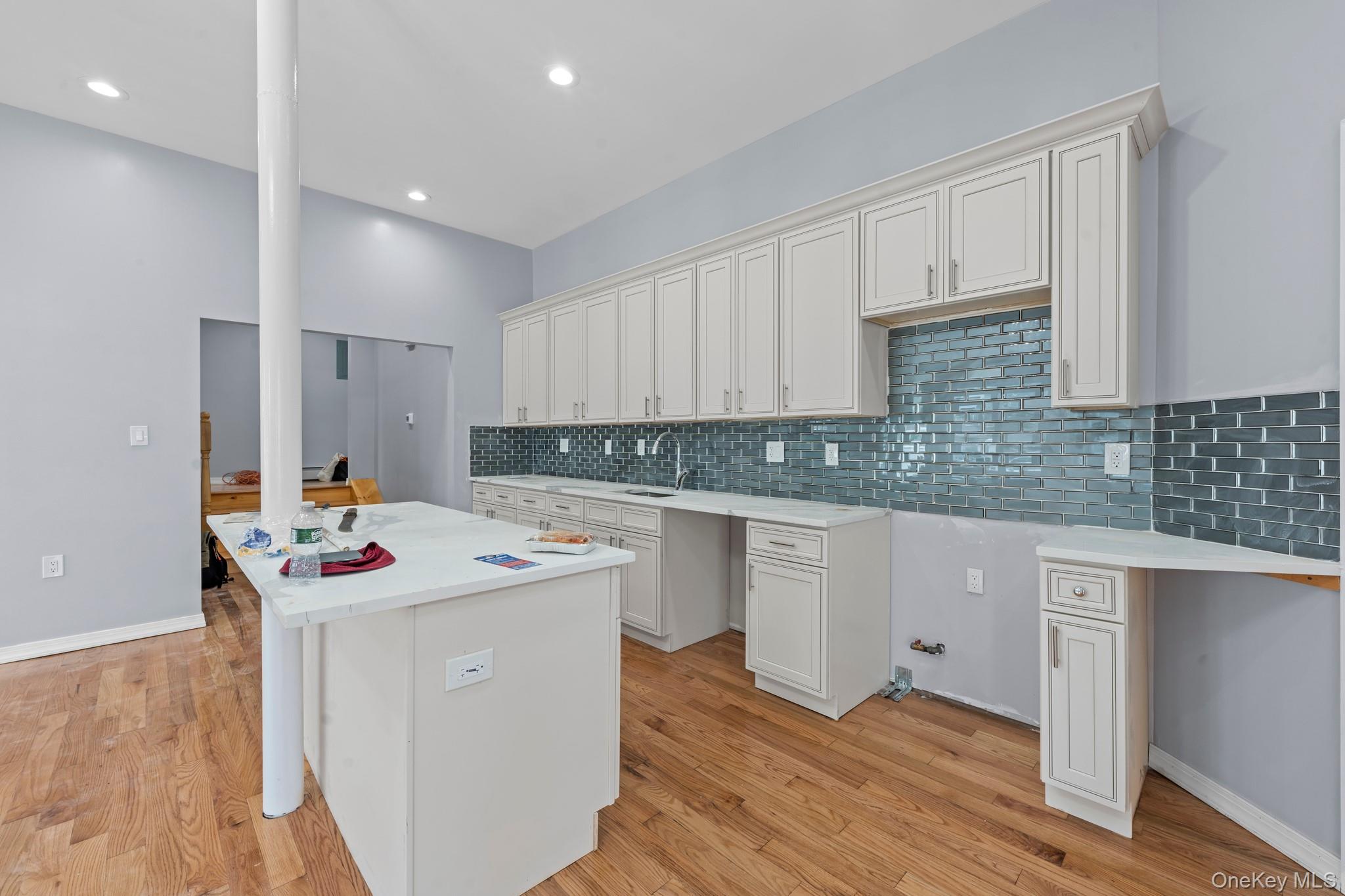 #4 photo, 21908 138th Road, Laurelton , NY 11413