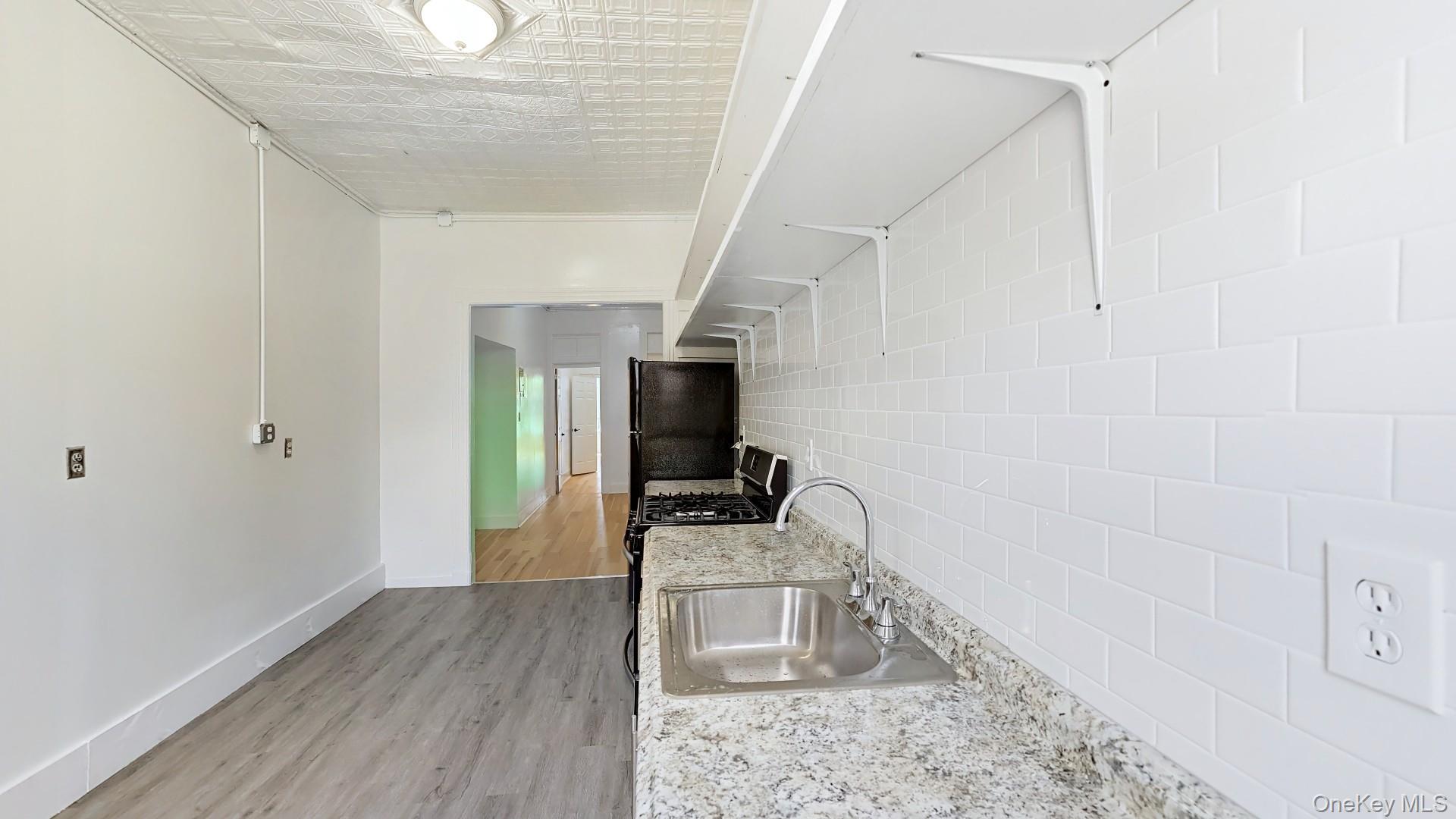 #12 photo, 181 Irving Avenue, ブルックリン区 Brooklyn , NY 11237