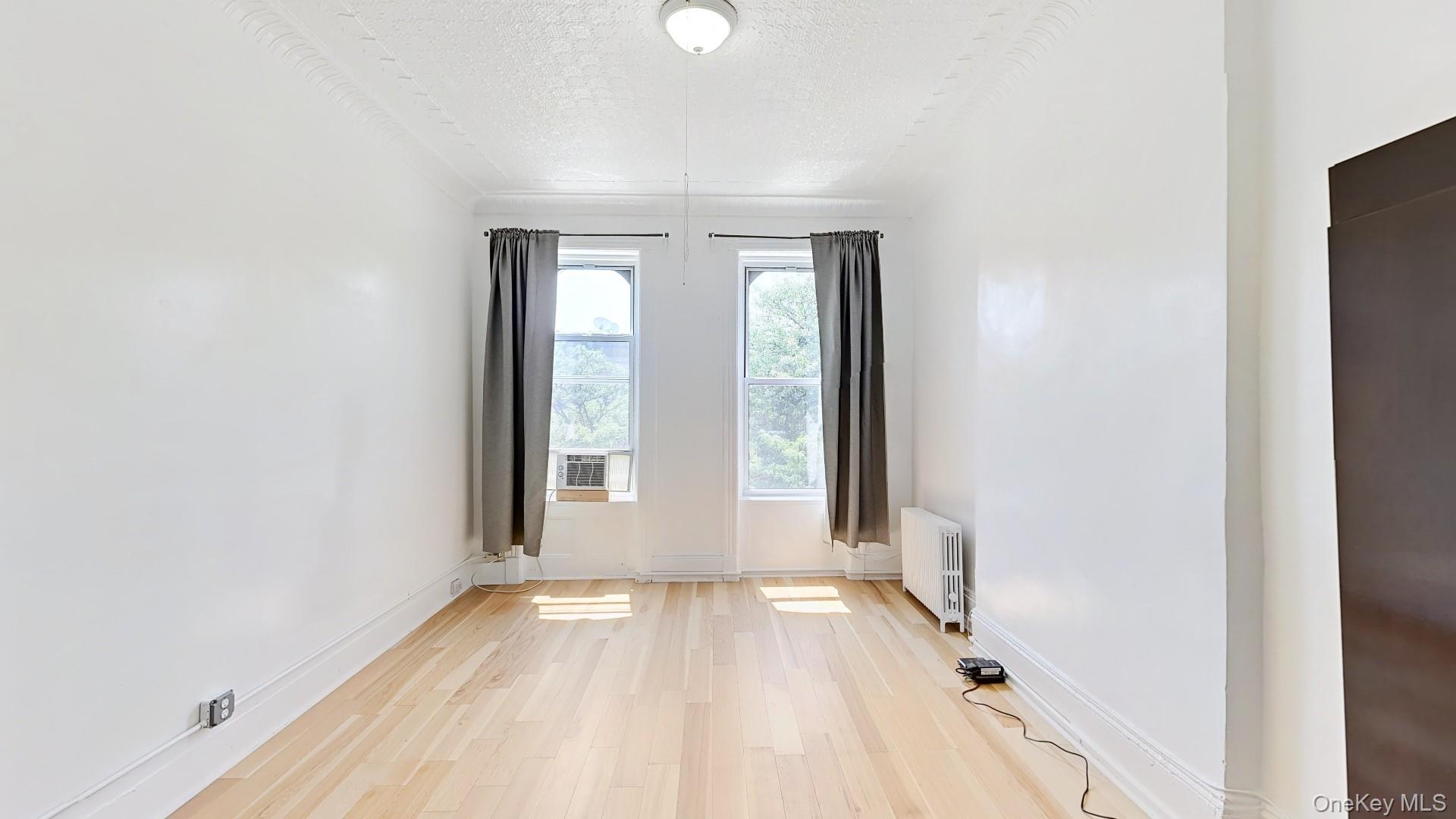 #8 photo, 181 Irving Avenue, ブルックリン区 Brooklyn , NY 11237