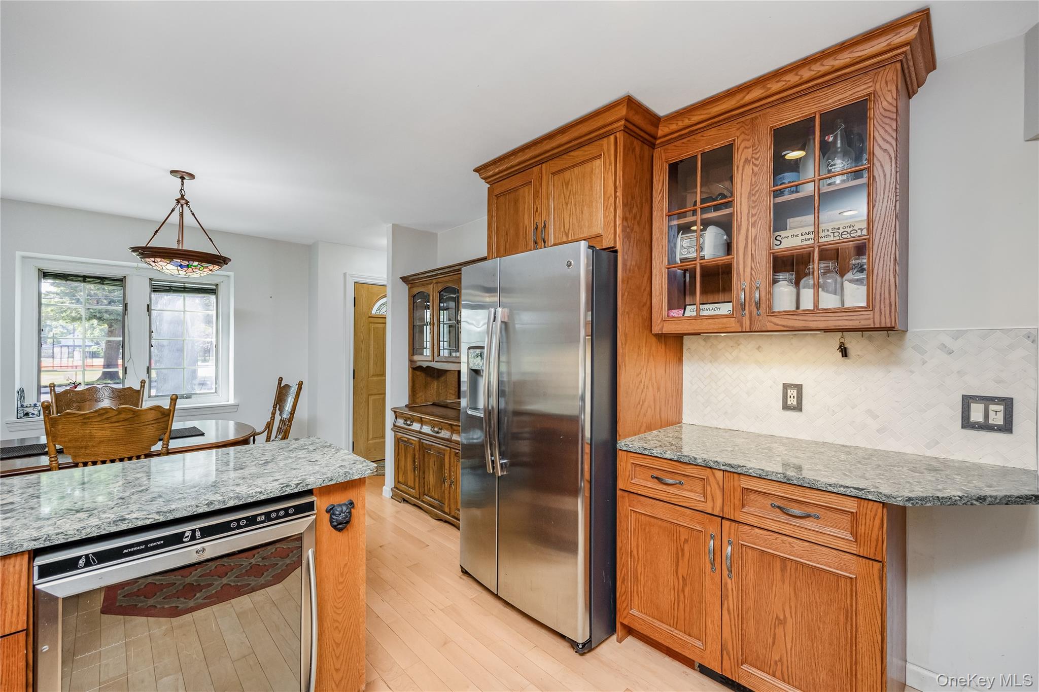 #16 photo, 15 Stewart Avenue, ナッソー郡 Stewart Manor , NY 11530