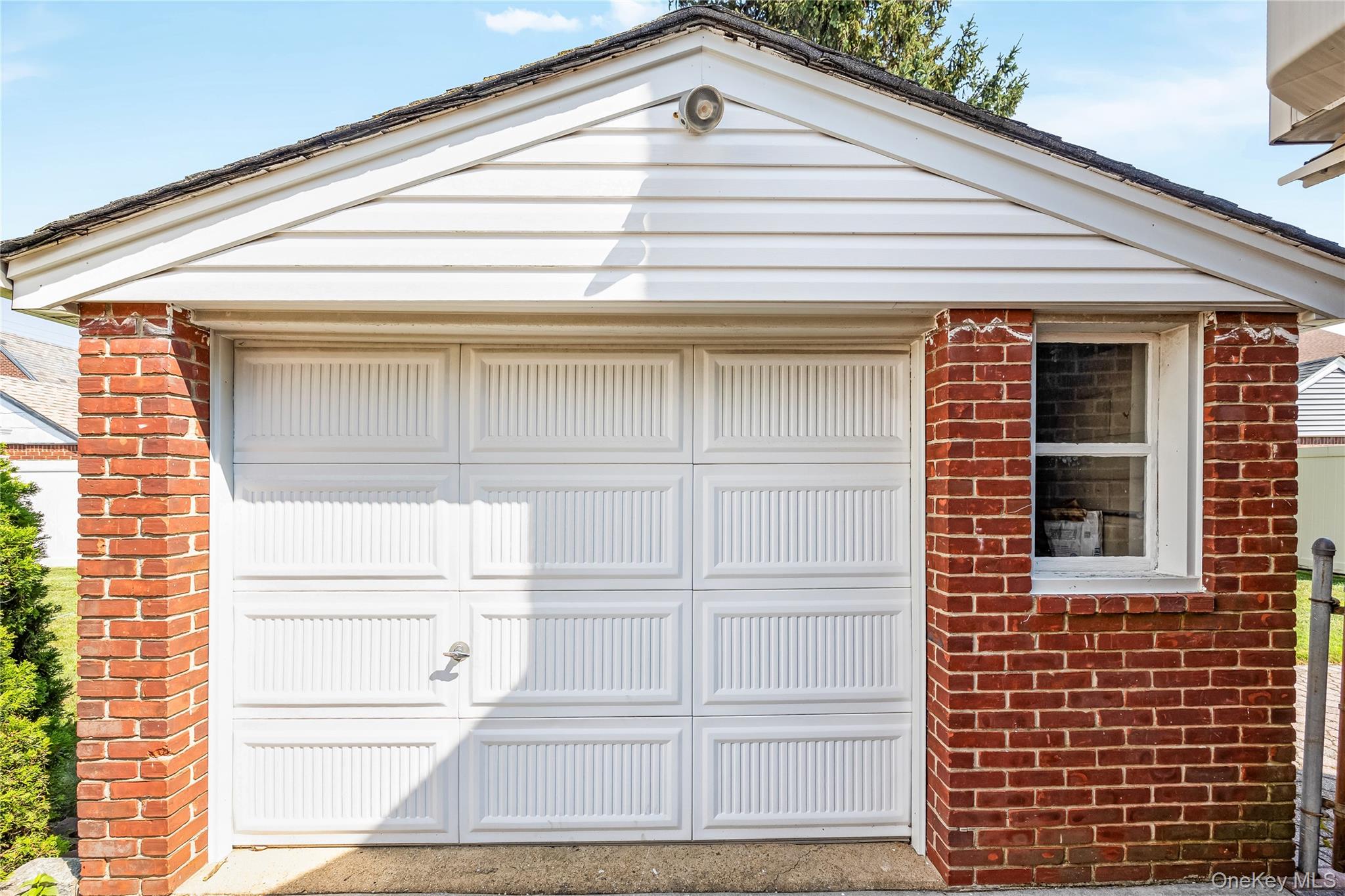 #4 photo, 15 Stewart Avenue, ナッソー郡 Stewart Manor , NY 11530