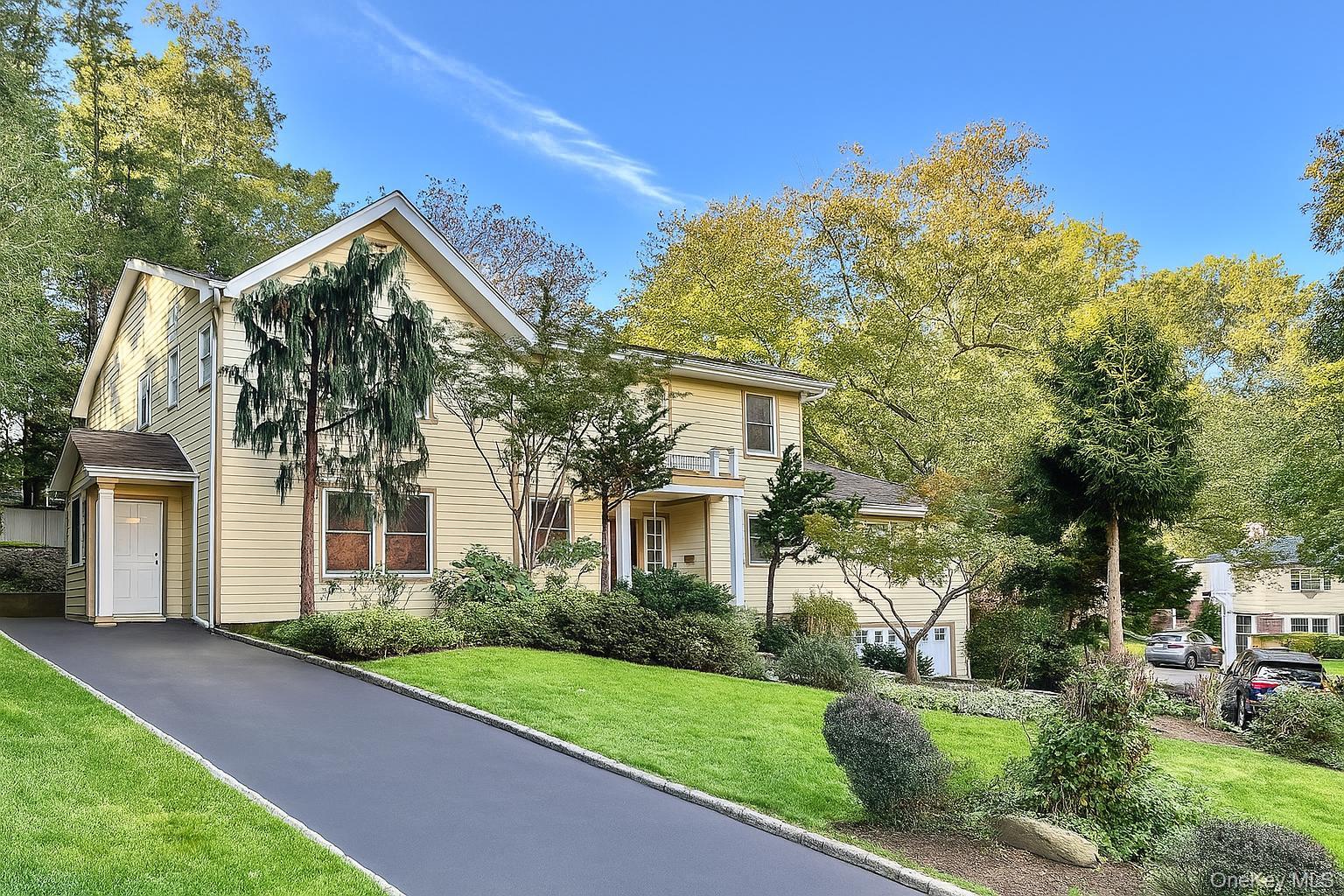 #2 photo, 8 Briarfield Drive, ナッソー郡 Great Neck , NY 11020