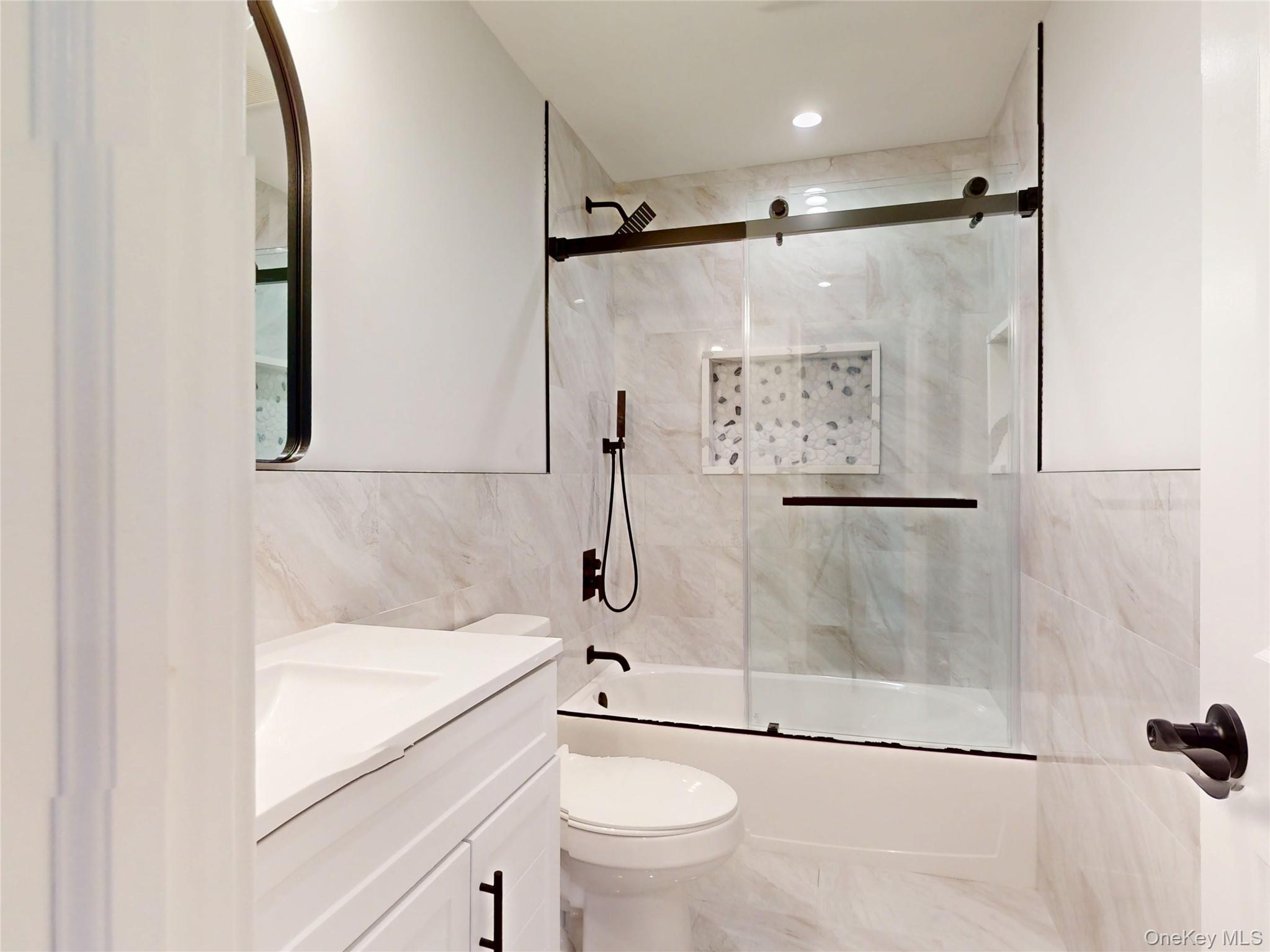 #17 photo, 89 B Mt Sinai Coram Road, Coram , NY 11727