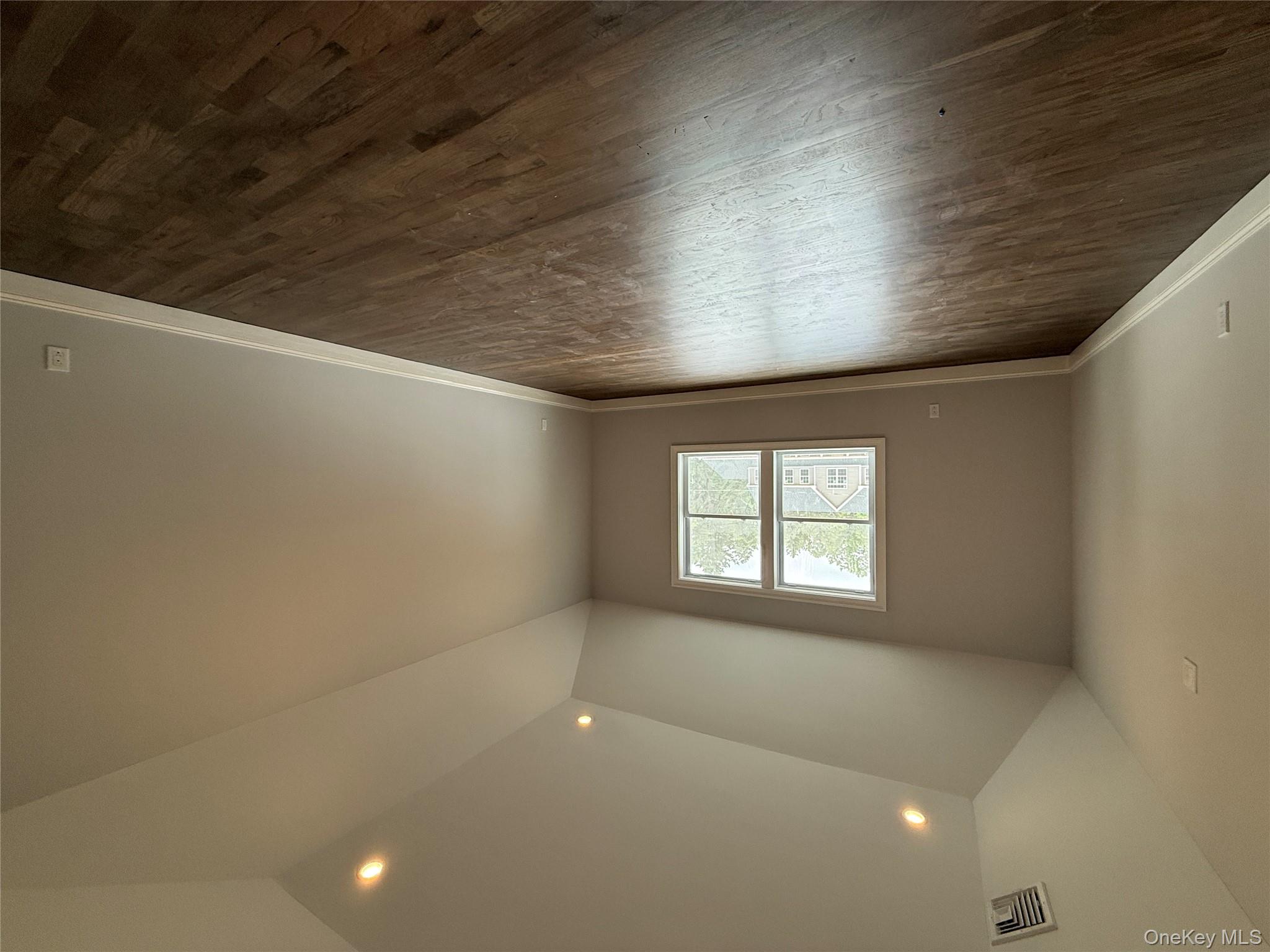 #18 photo, 89 B Mt Sinai Coram Road, Coram , NY 11727