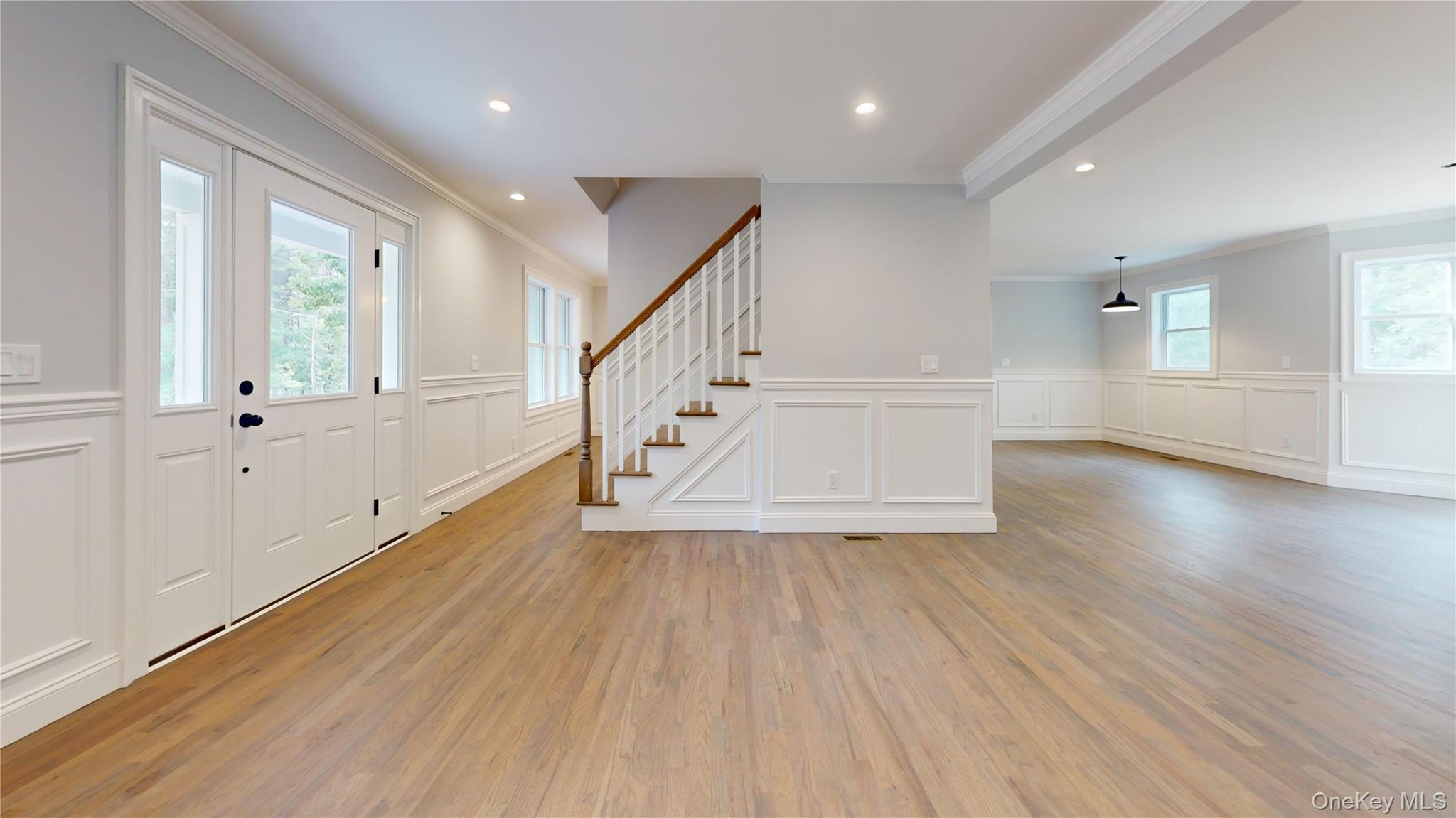 #4 photo, 89 B Mt Sinai Coram Road, Coram , NY 11727