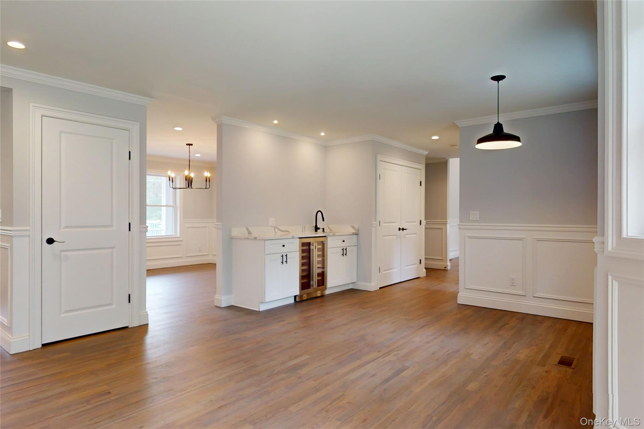 #6 photo, 89 B Mt Sinai Coram Road, Coram , NY 11727