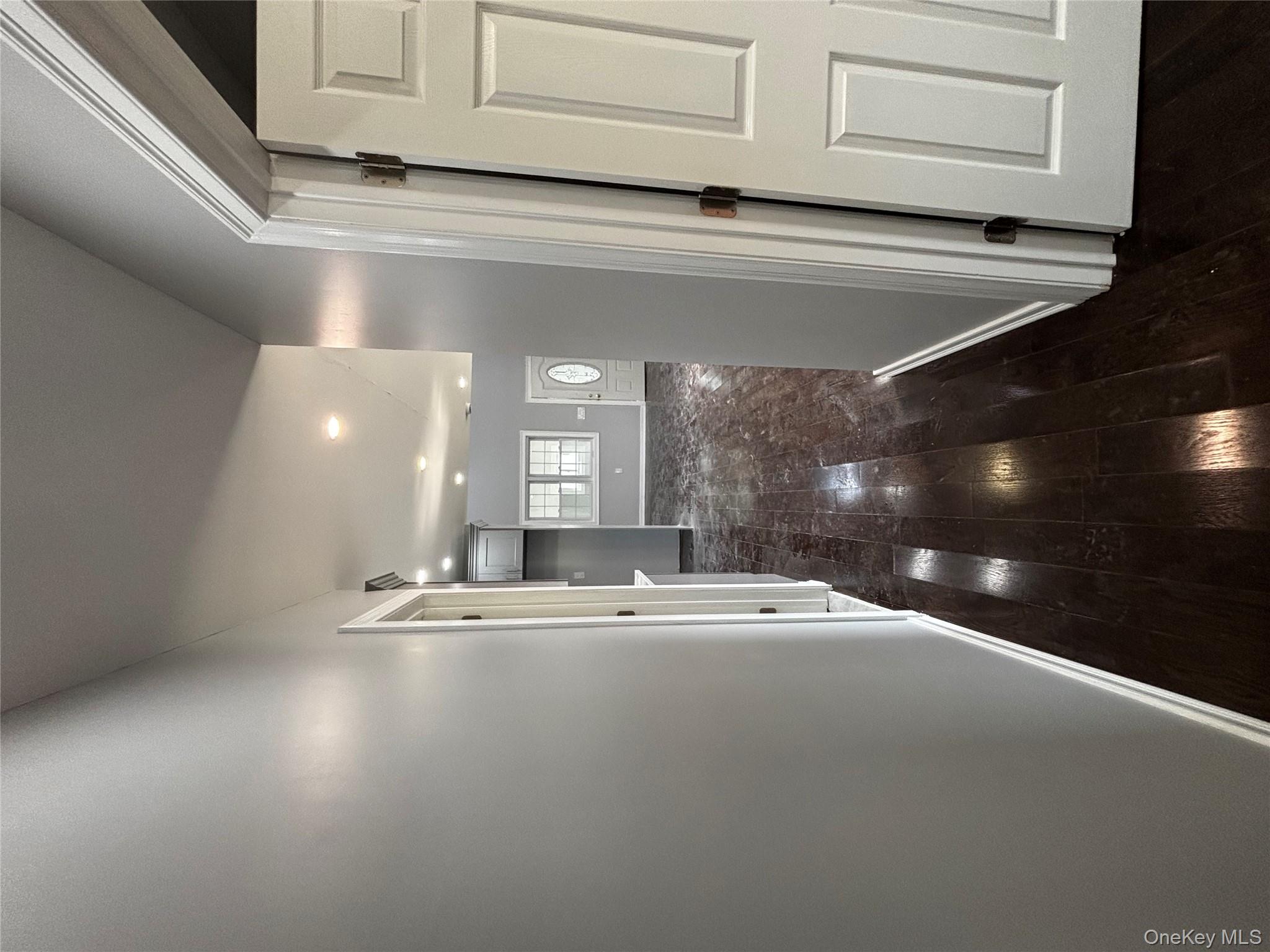 #12 photo, 40-06 Rockaway Beach Boulevard, クイーンズ区 Far Rockaway , NY 11691