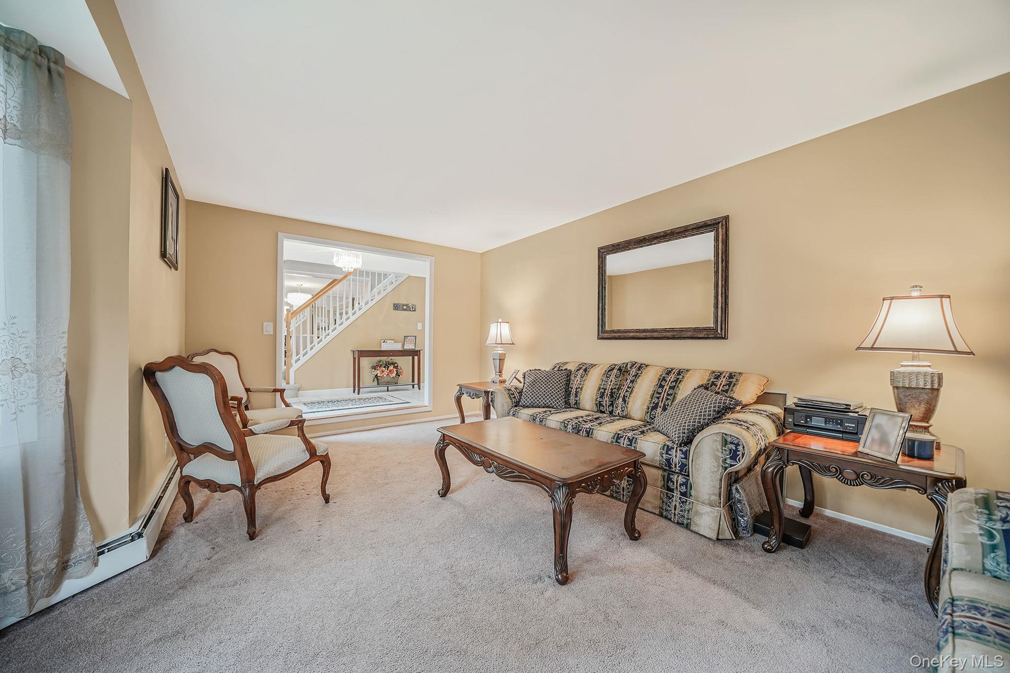 #14 photo, 24 Oakdale Avenue, サフォーク郡 Farmingville , NY 11738