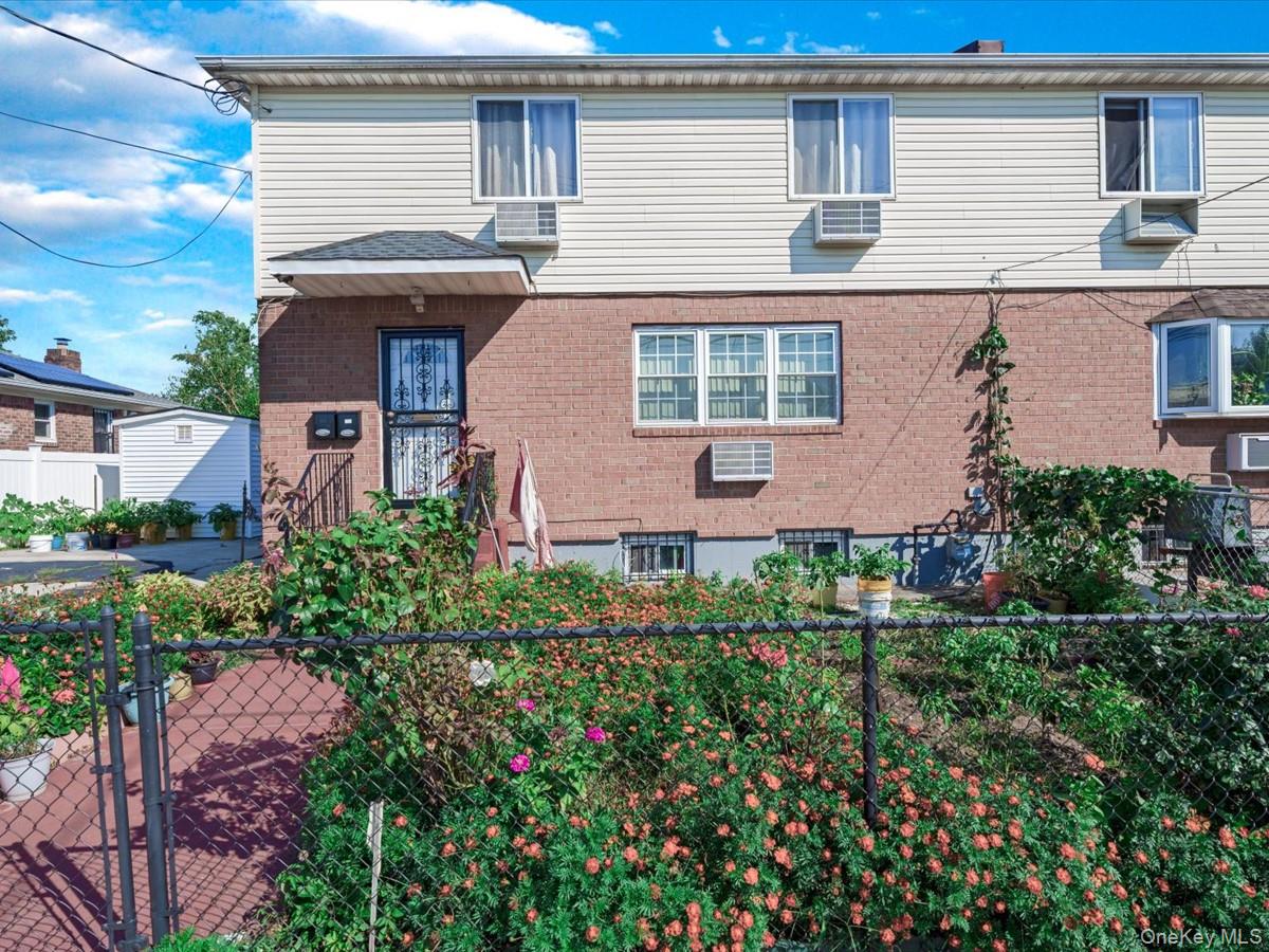 #1 photo, 14557 229th Street, クイーンズ区 Springfield Gardens , NY 11413