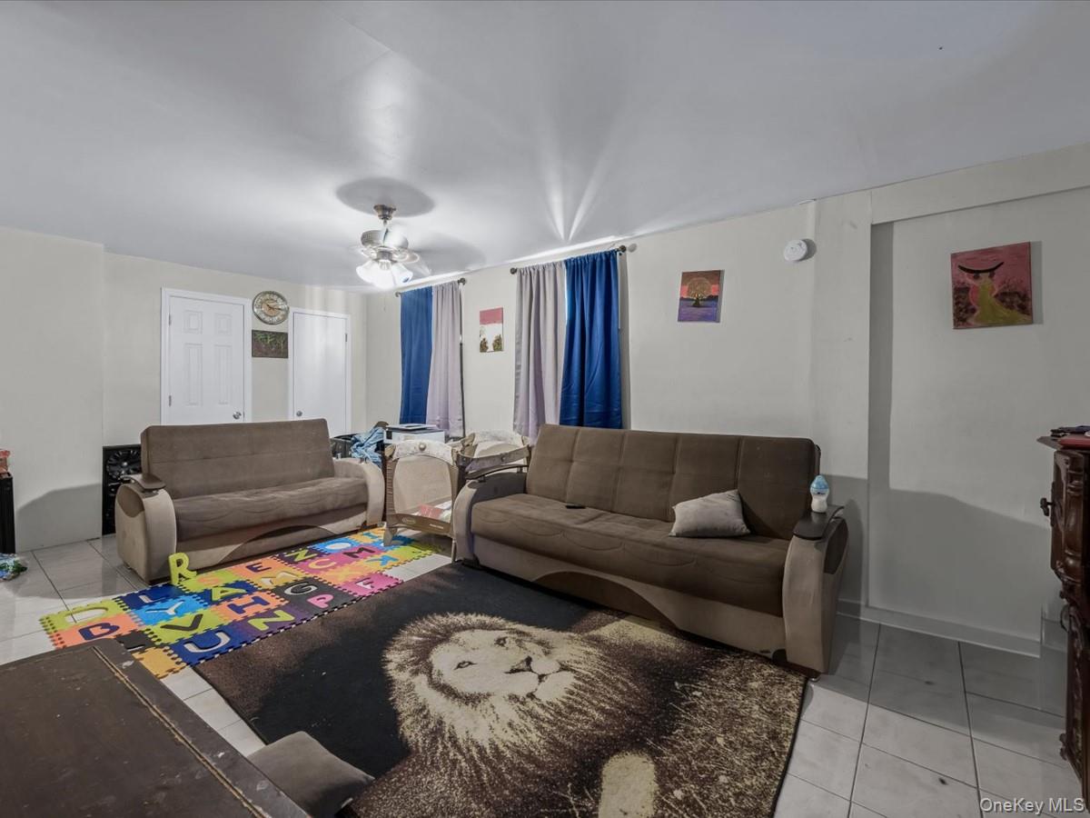 #17 photo, 14557 229th Street, クイーンズ区 Springfield Gardens , NY 11413