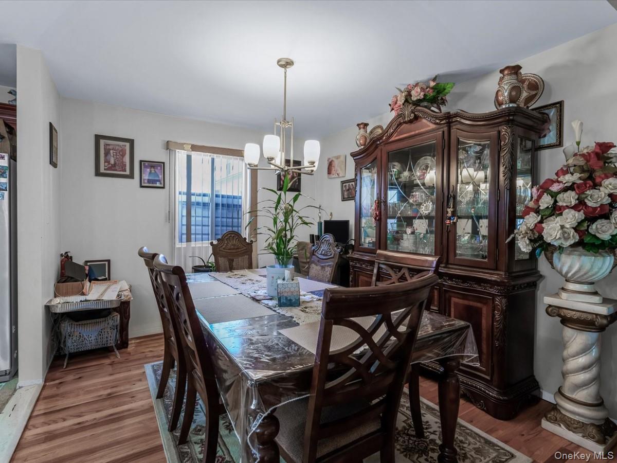 #5 photo, 14557 229th Street, クイーンズ区 Springfield Gardens , NY 11413