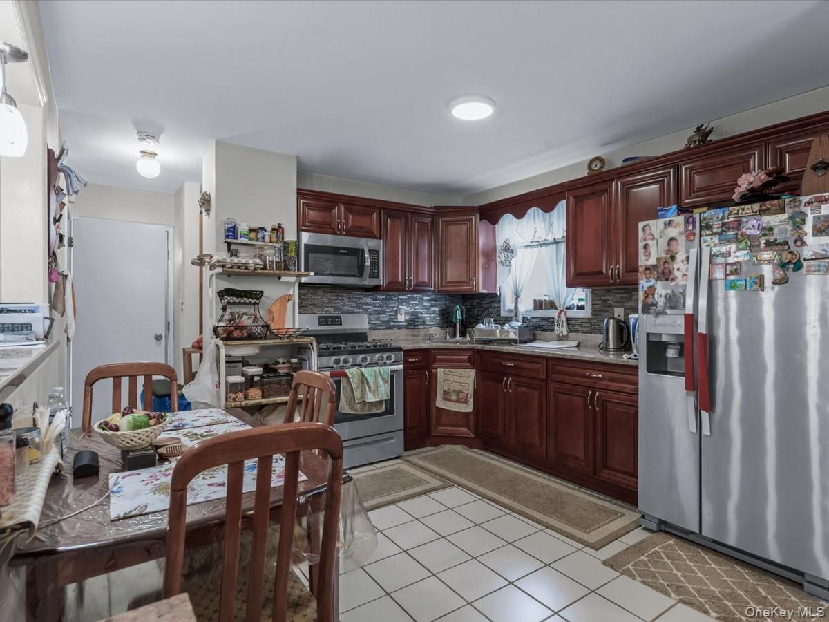 #7 photo, 14557 229th Street, クイーンズ区 Springfield Gardens , NY 11413