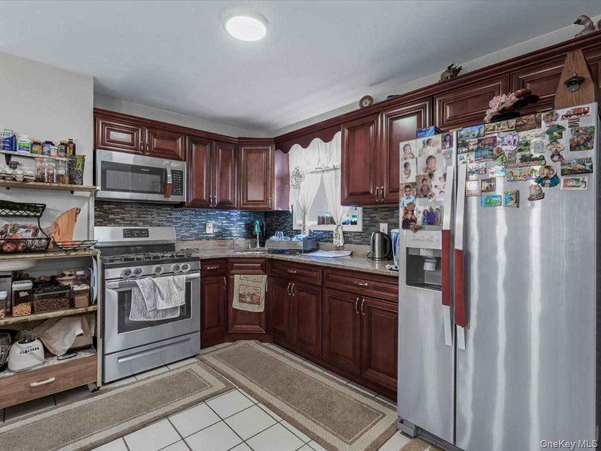 #8 photo, 14557 229th Street, クイーンズ区 Springfield Gardens , NY 11413