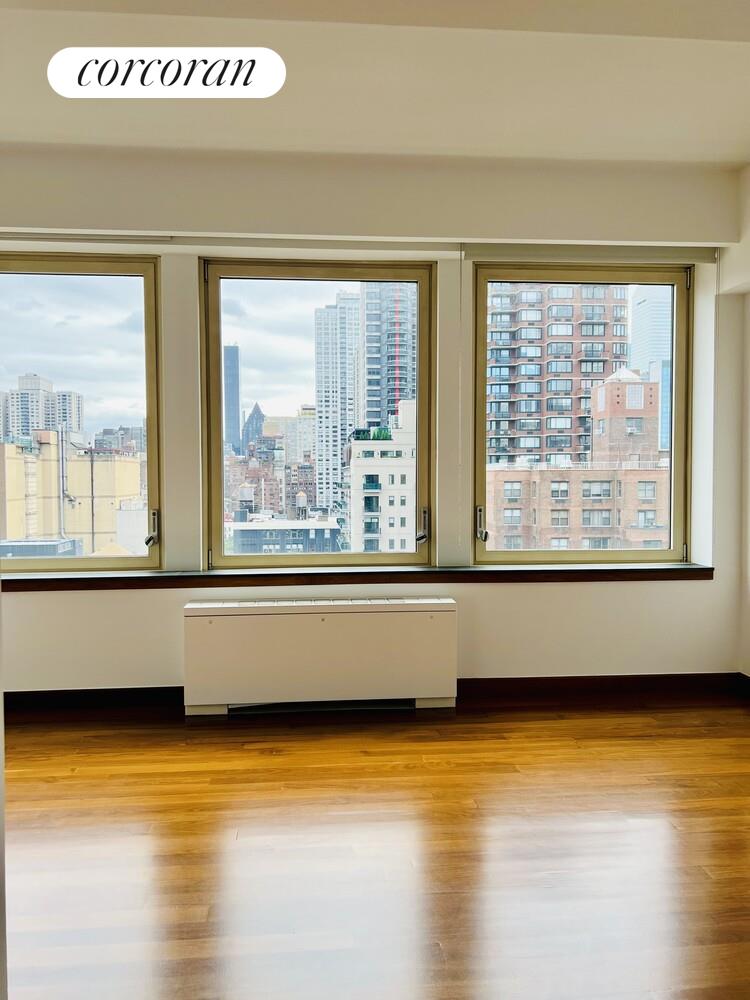 #10 photo, New York City, マンハッタン Lenox Hill , NY 10065