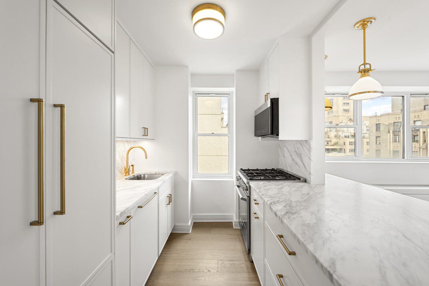 #11 photo, 2 5TH Avenue, マンハッタン Greenwich Village , NY 10011