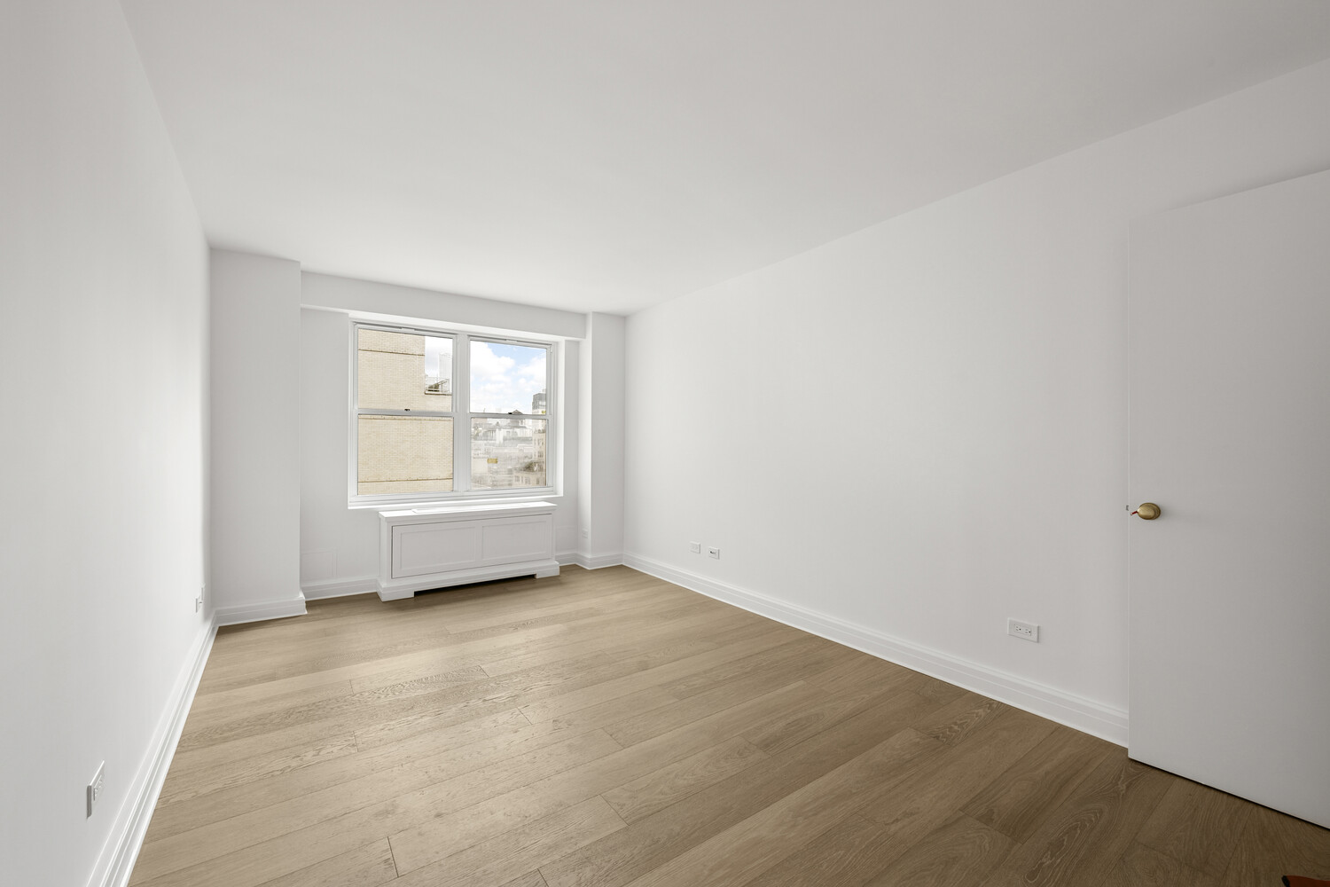 #14 photo, 2 5TH Avenue, マンハッタン Greenwich Village , NY 10011