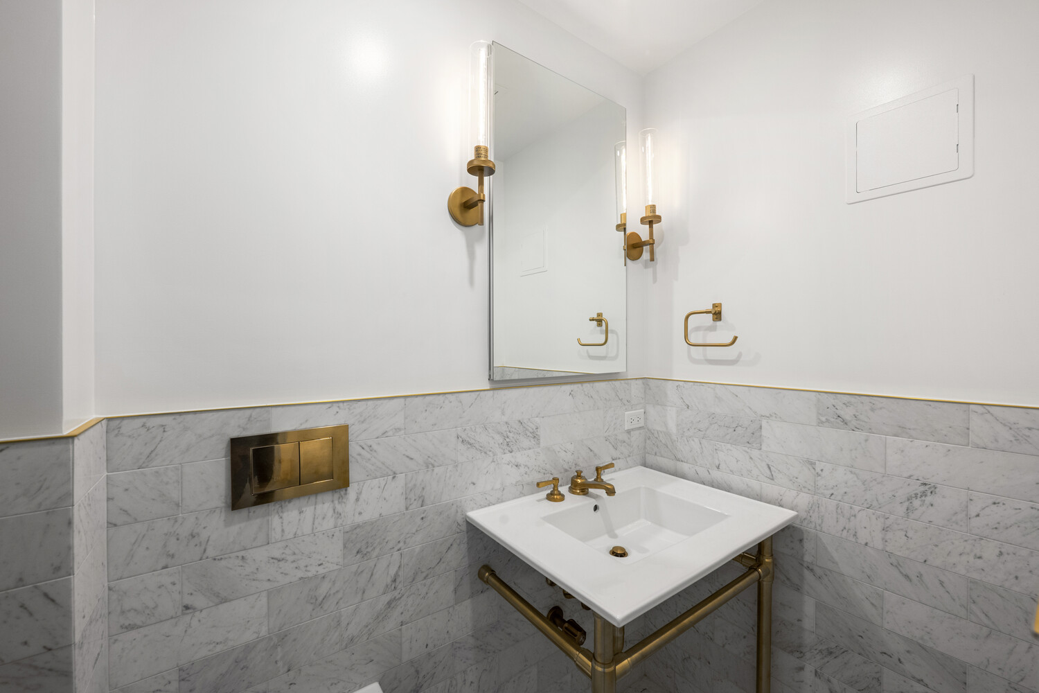 #16 photo, 2 5TH Avenue, マンハッタン Greenwich Village , NY 10011