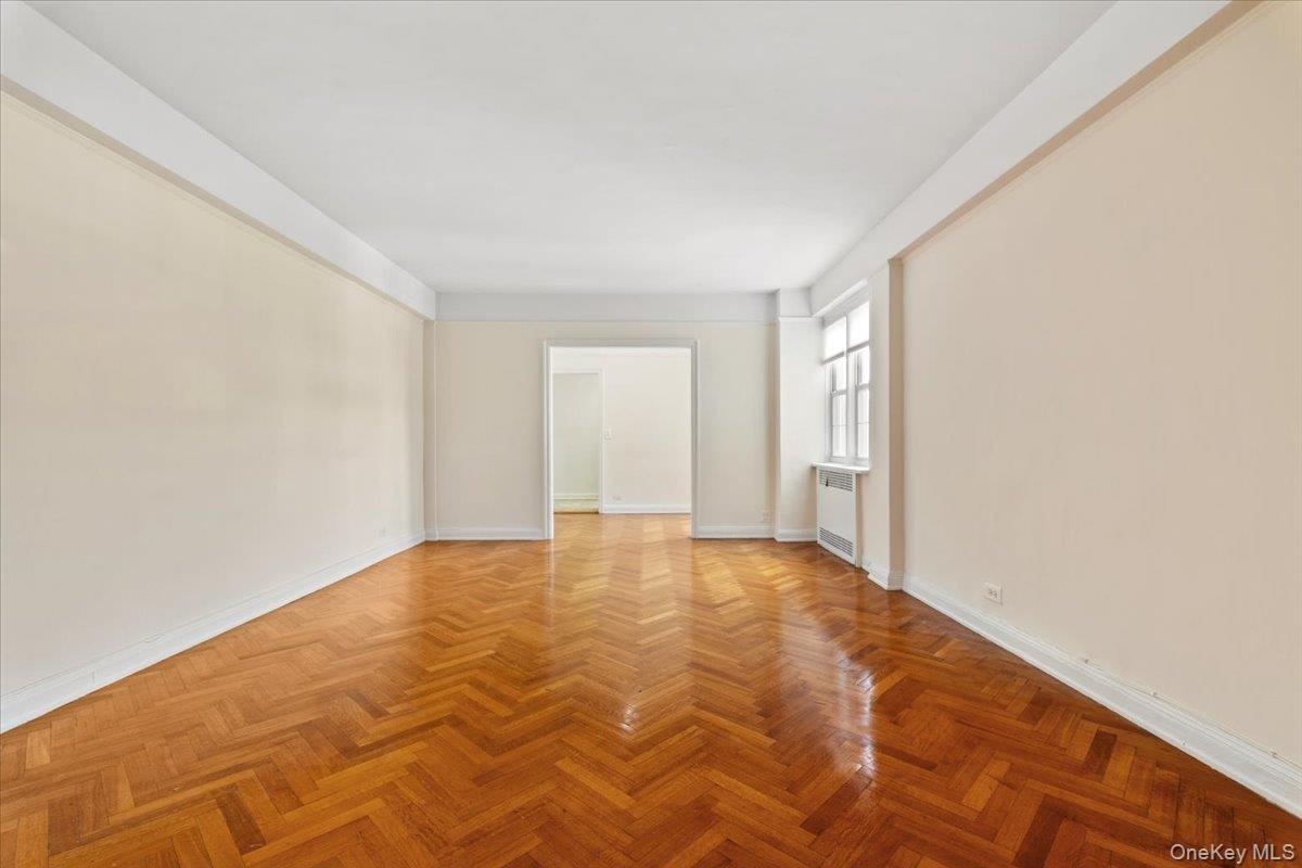 #3 photo, 45 Popham Road, Scarsdale , NY 10583