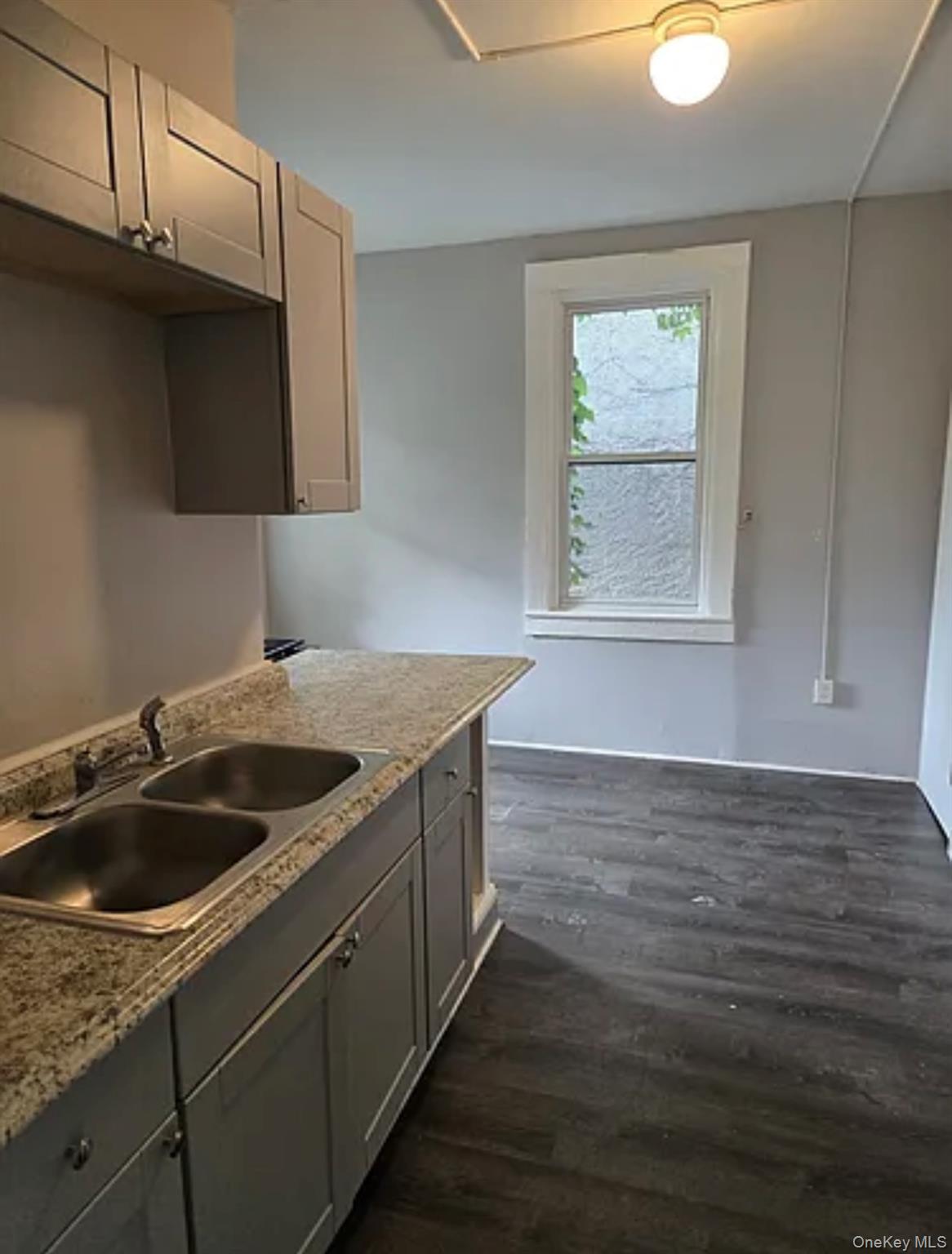 #1 photo, 146 Mansion, Poughkeepsie , NY 12601