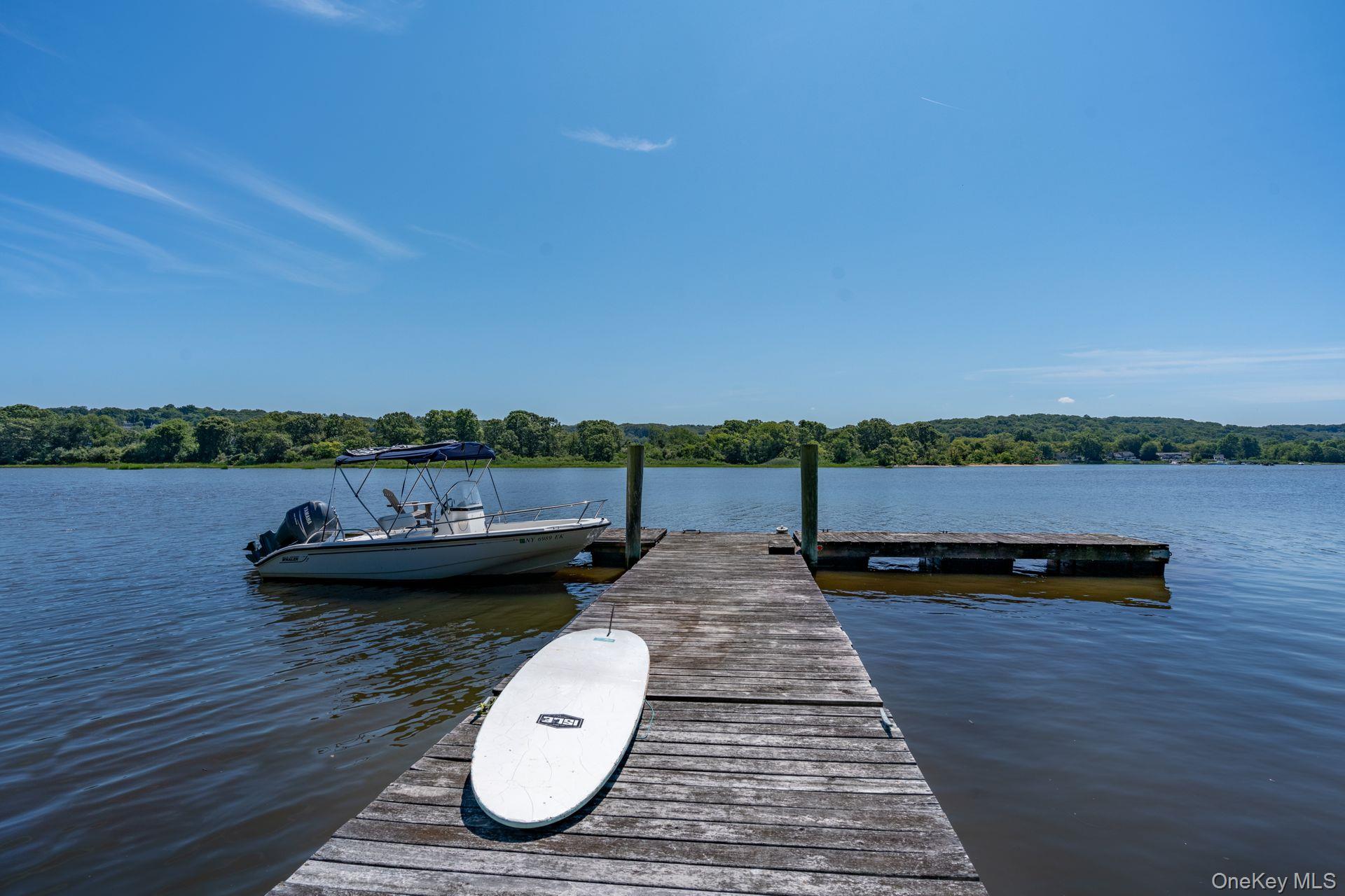 #3 photo, 22 Mallard Cove, サフォーク郡 Centerport , NY 11721