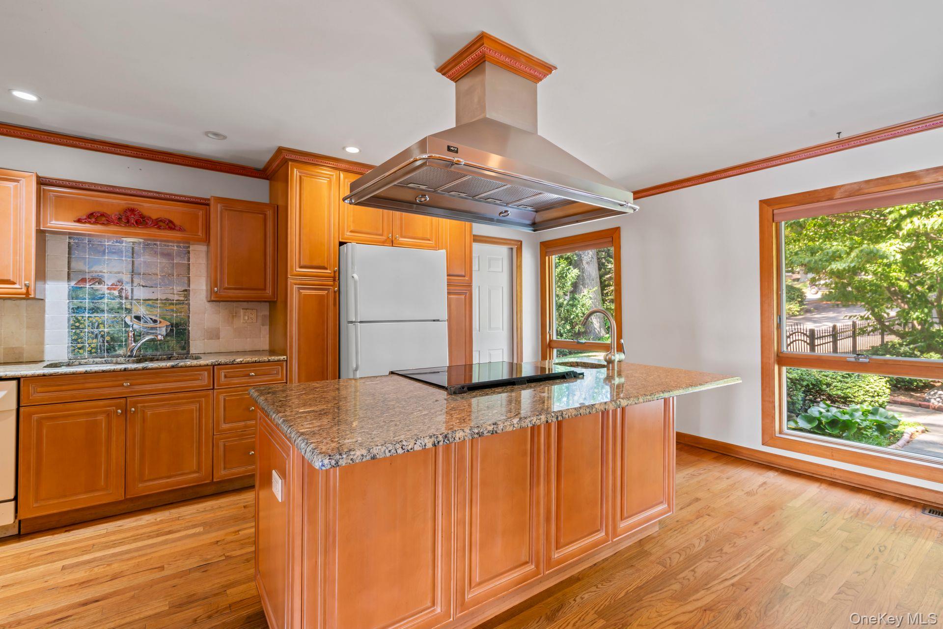 #8 photo, 22 Mallard Cove, サフォーク郡 Centerport , NY 11721