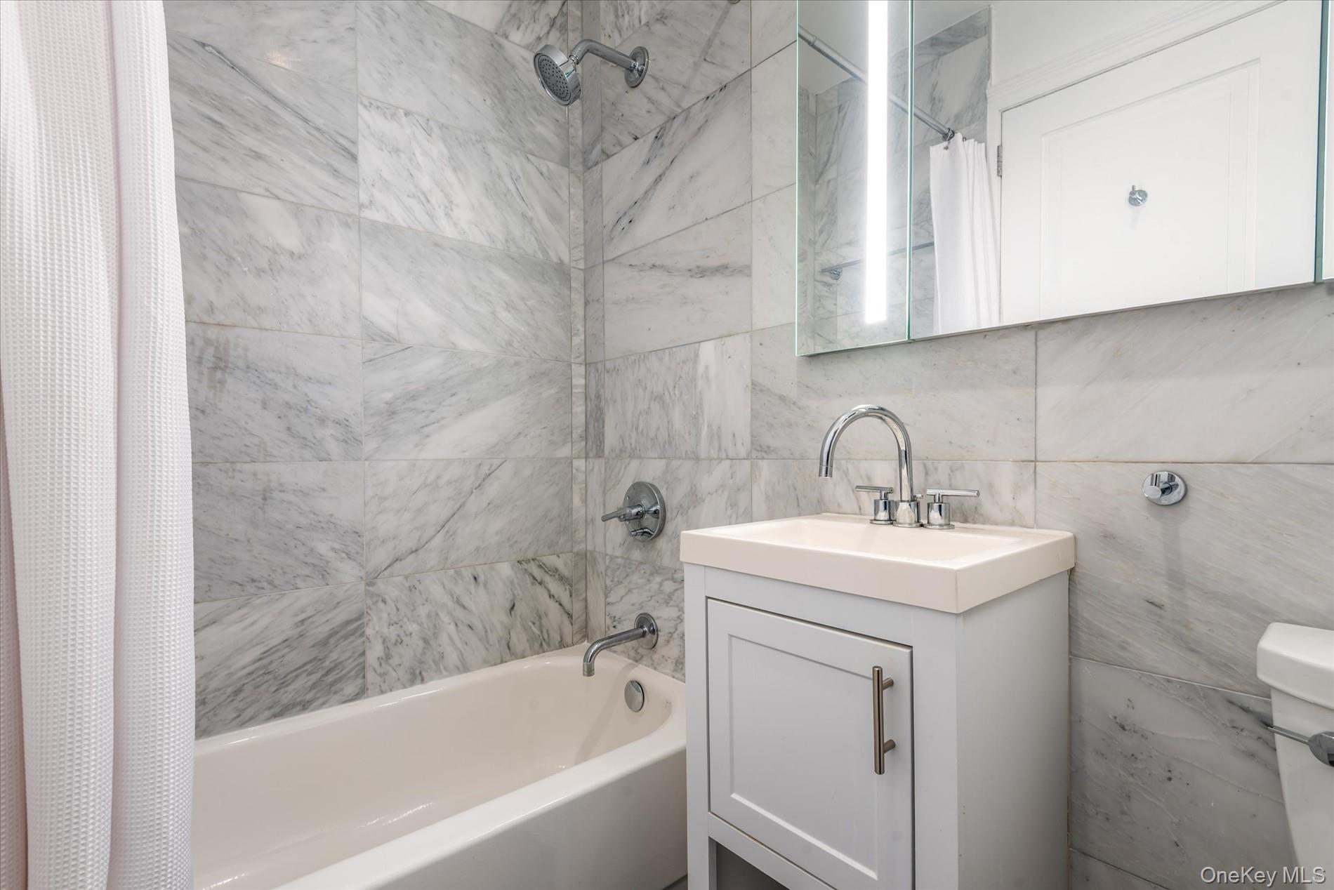 #11 photo, 5932 Grove Street, Ridgewood , NY 11385