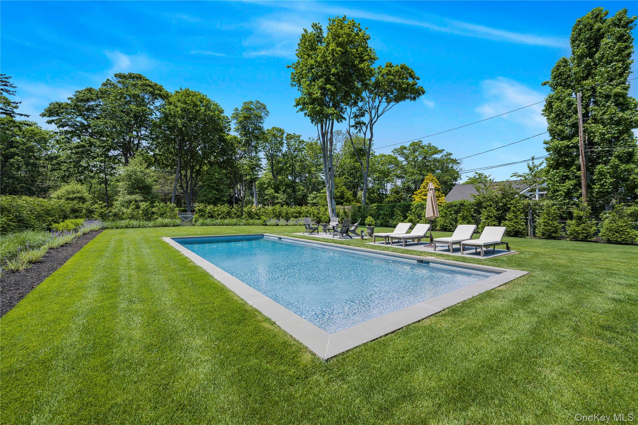 #5 photo, 5 Thorn Hedge Road, サフォーク郡 Bellport , NY 11713