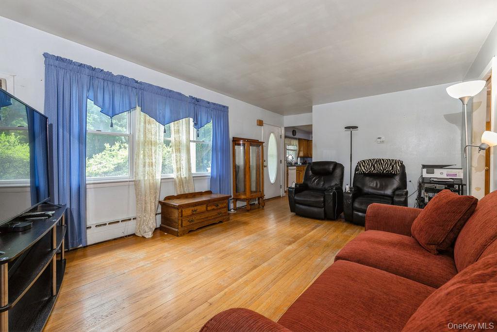 #8 photo, 27 Hayward Avenue, サフォーク郡 Miller Place , NY 11764