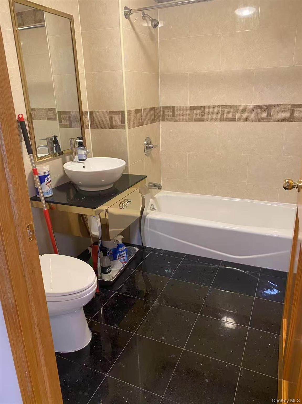 #14 photo, 1587 E 19th Street, ブルックリン区 Brooklyn , NY 11230