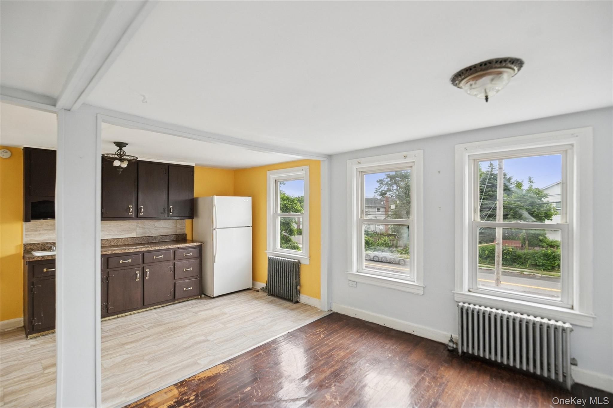 #19 photo, 600 Little East Neck Road, サフォーク郡 West Babylon , NY 11704