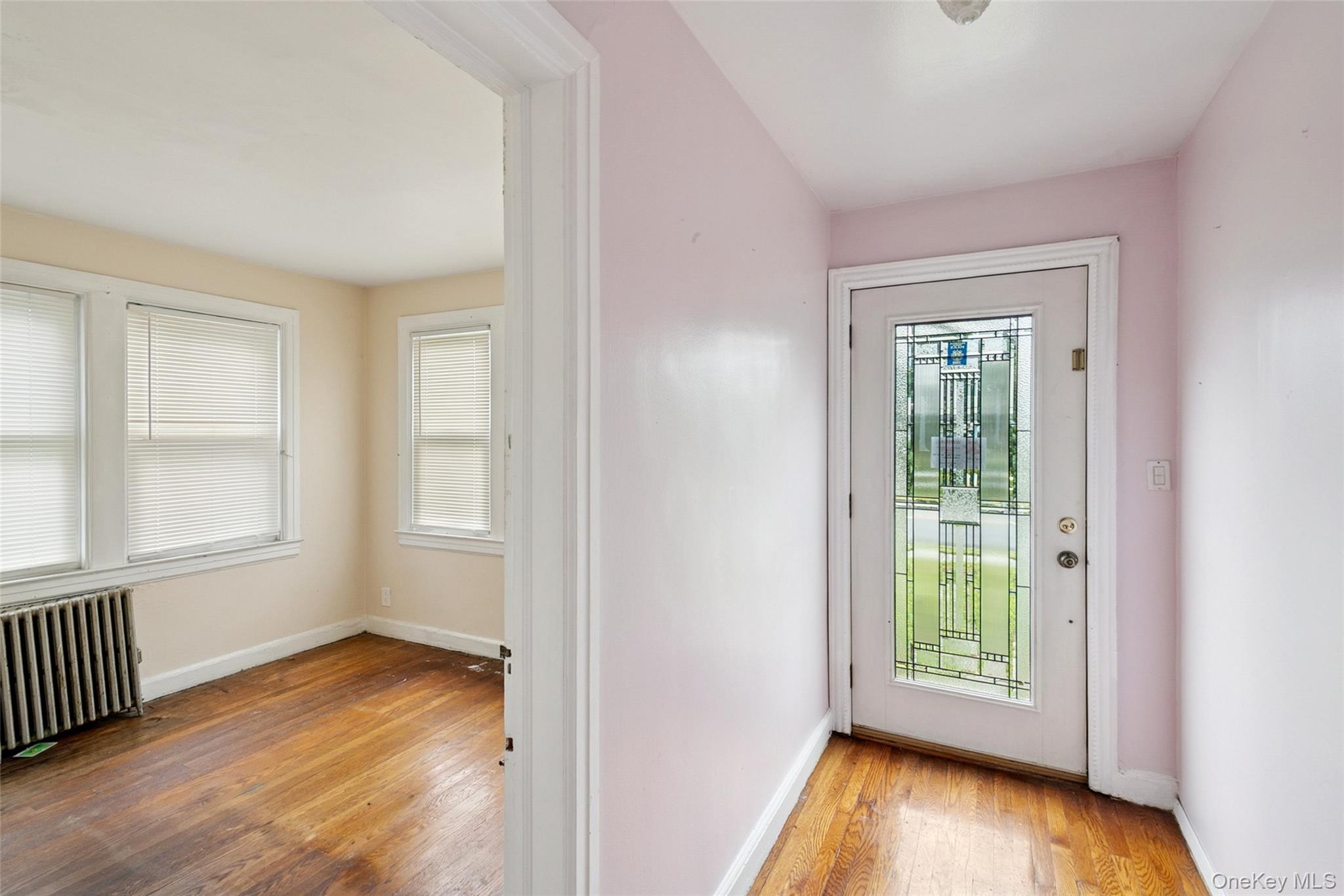 #4 photo, 600 Little East Neck Road, サフォーク郡 West Babylon , NY 11704