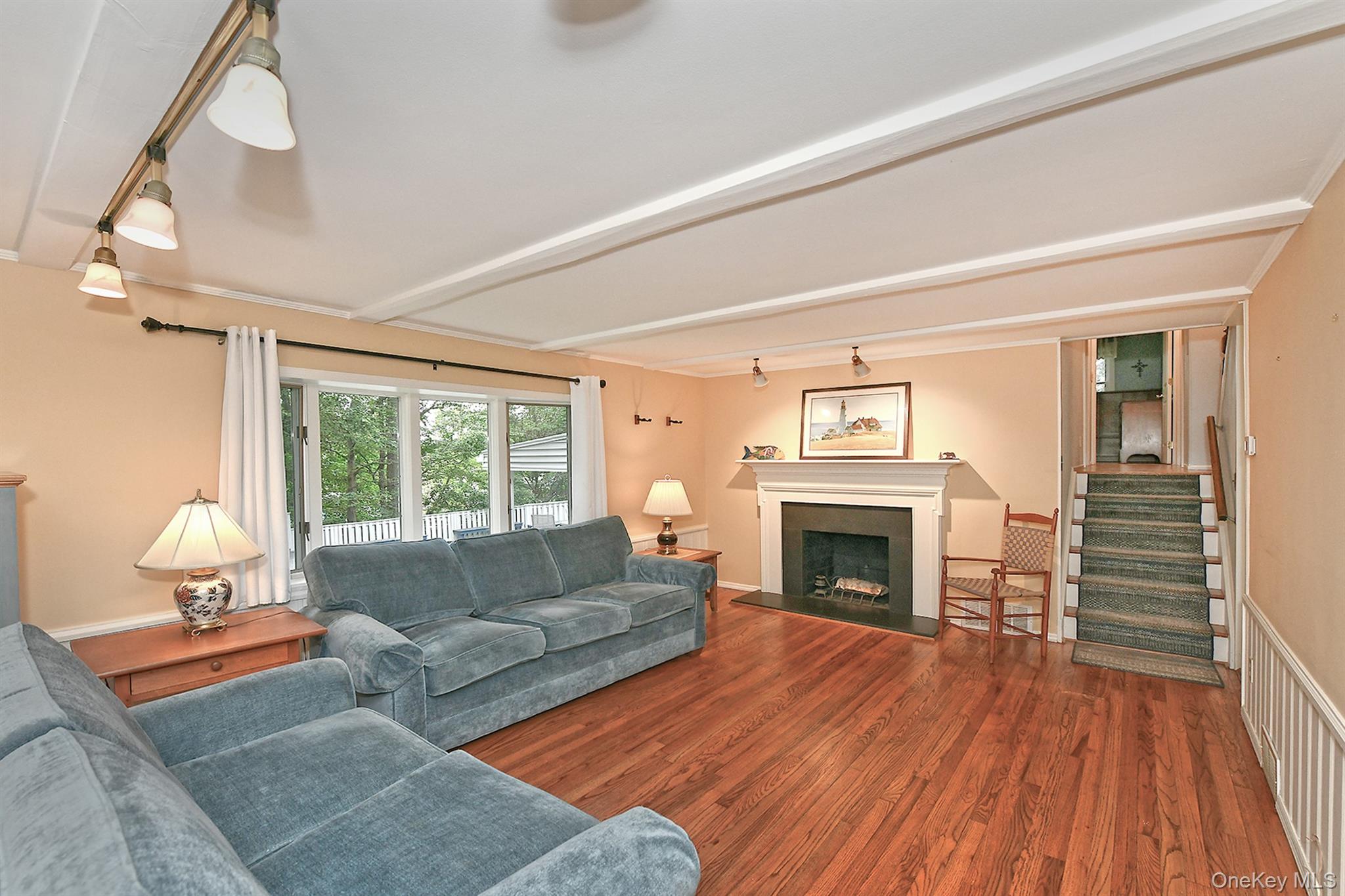 #12 photo, 30 Tappen Drive, サフォーク郡 Melville , NY 11747