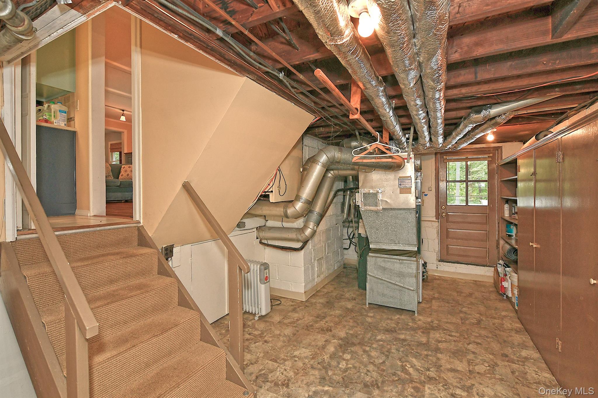 #16 photo, 30 Tappen Drive, サフォーク郡 Melville , NY 11747