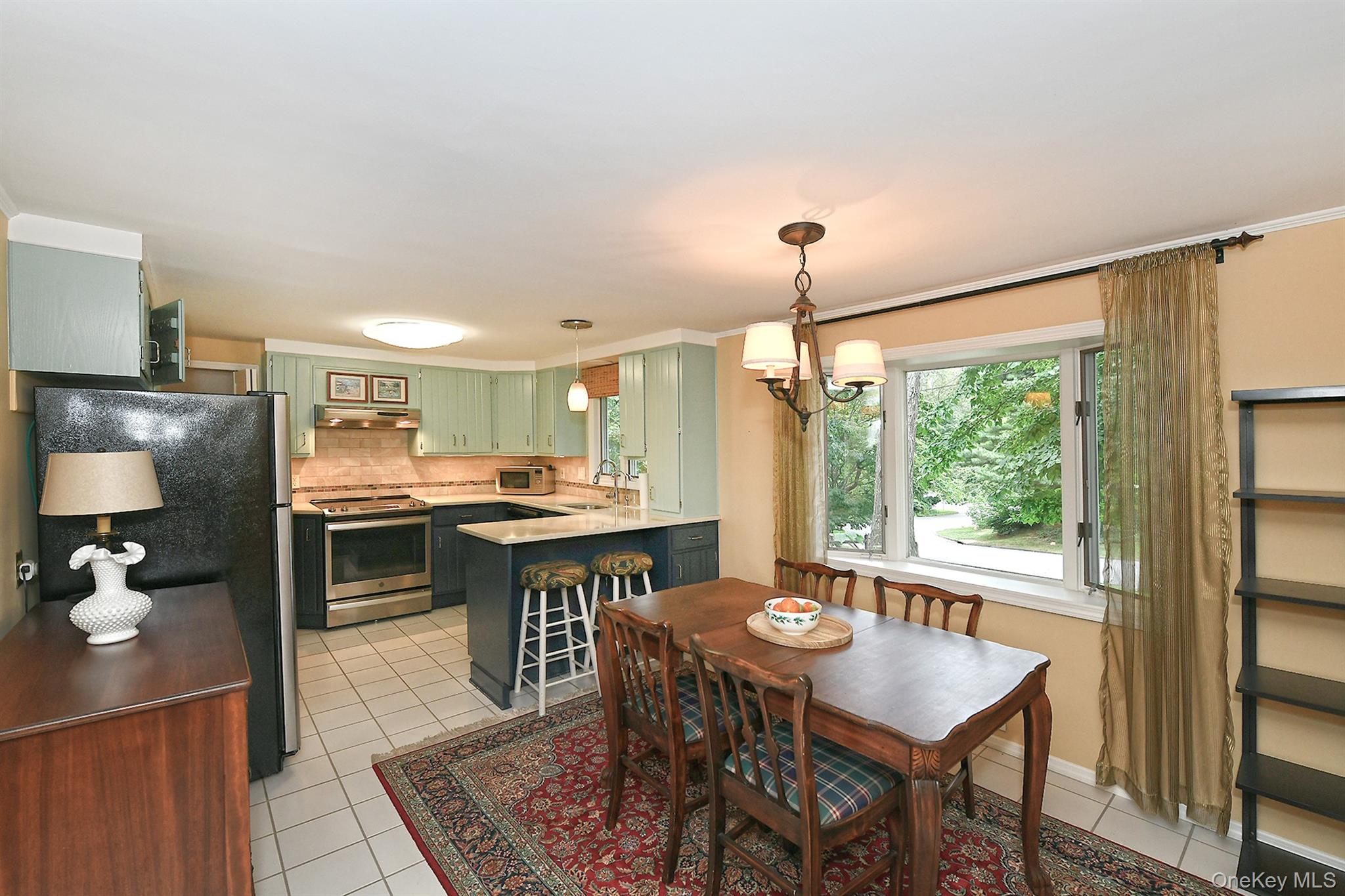 #6 photo, 30 Tappen Drive, サフォーク郡 Melville , NY 11747