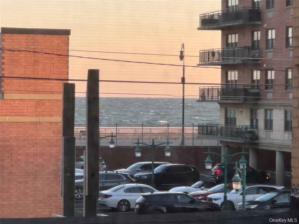 #14 photo, 25 W Broadway, ナッソー郡 Long Beach , NY 11561