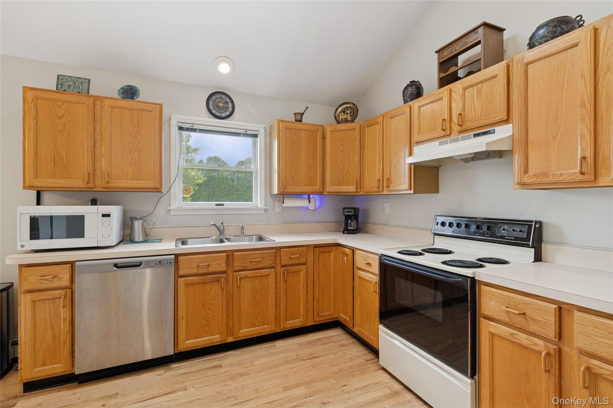 #10 photo, 84 Crystal Drive, サフォーク郡 Aquebogue , NY 11931