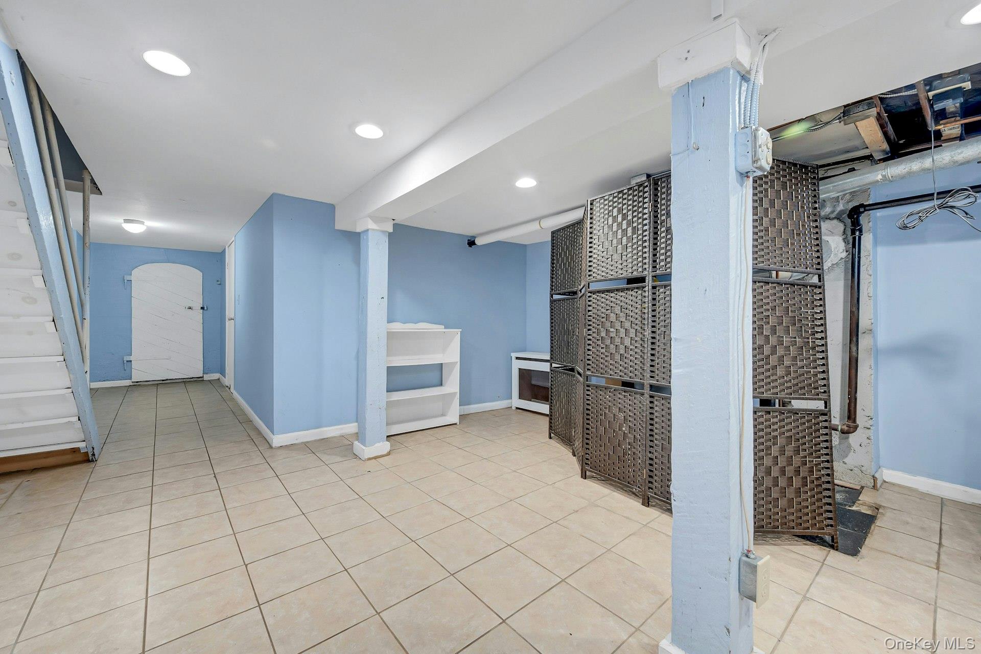 #19 photo, 755 Logan Avenue, Bronx , NY 10465