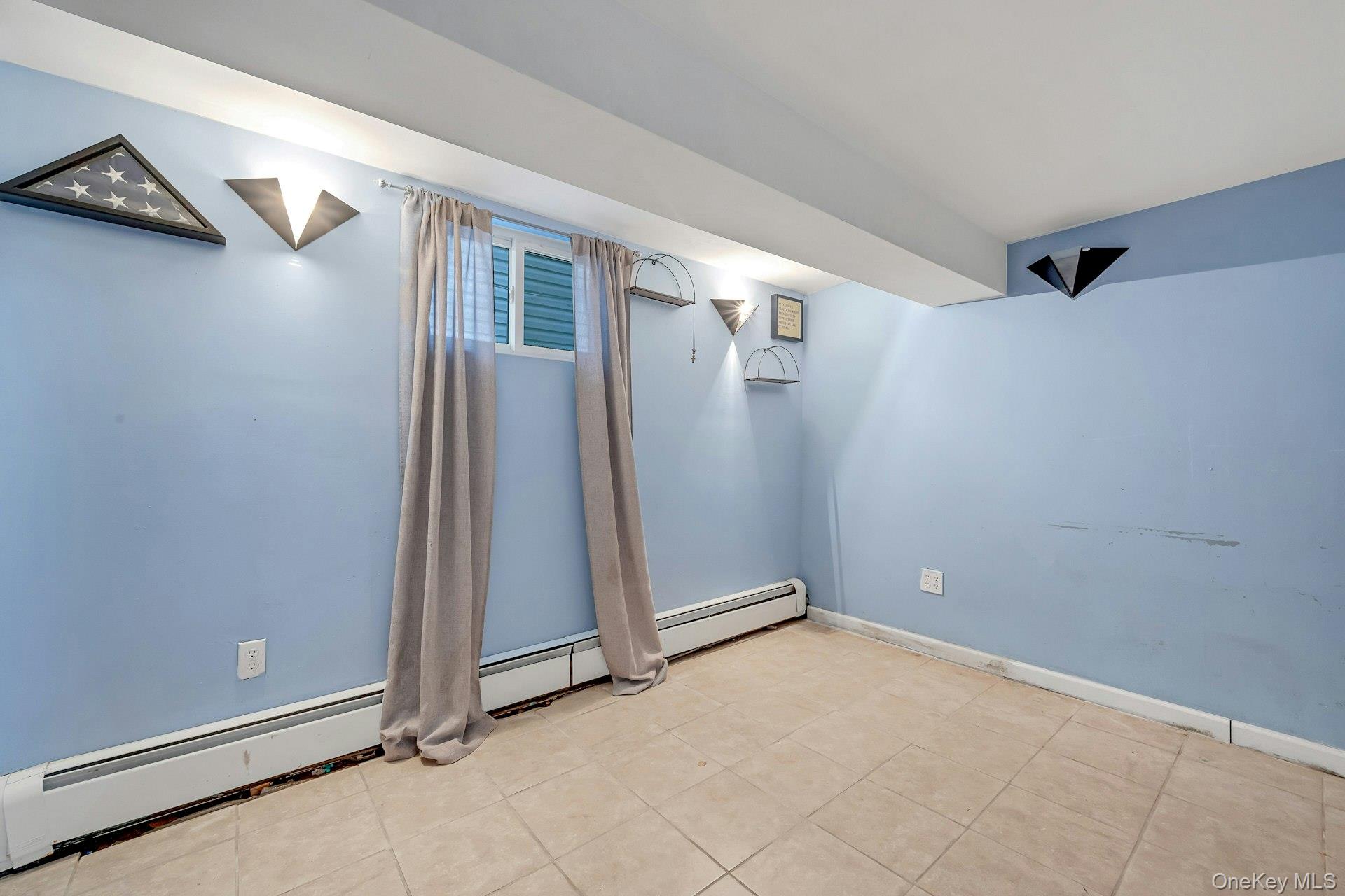 #20 photo, 755 Logan Avenue, Bronx , NY 10465