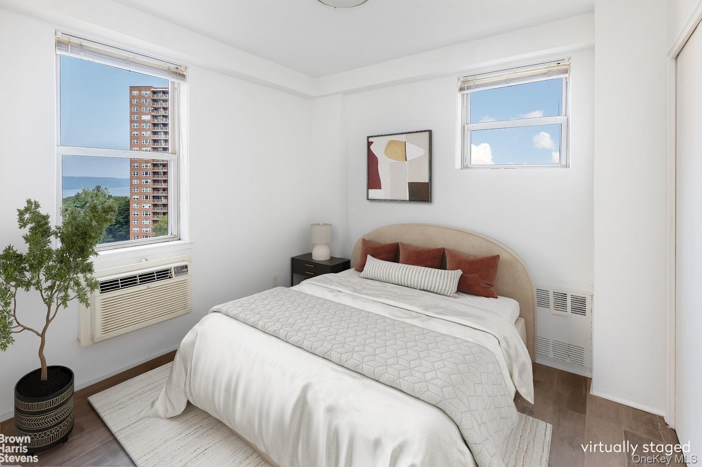 #4 photo, 5700 Arlington Avenue, ブロンクス区 Bronx , NY 10471