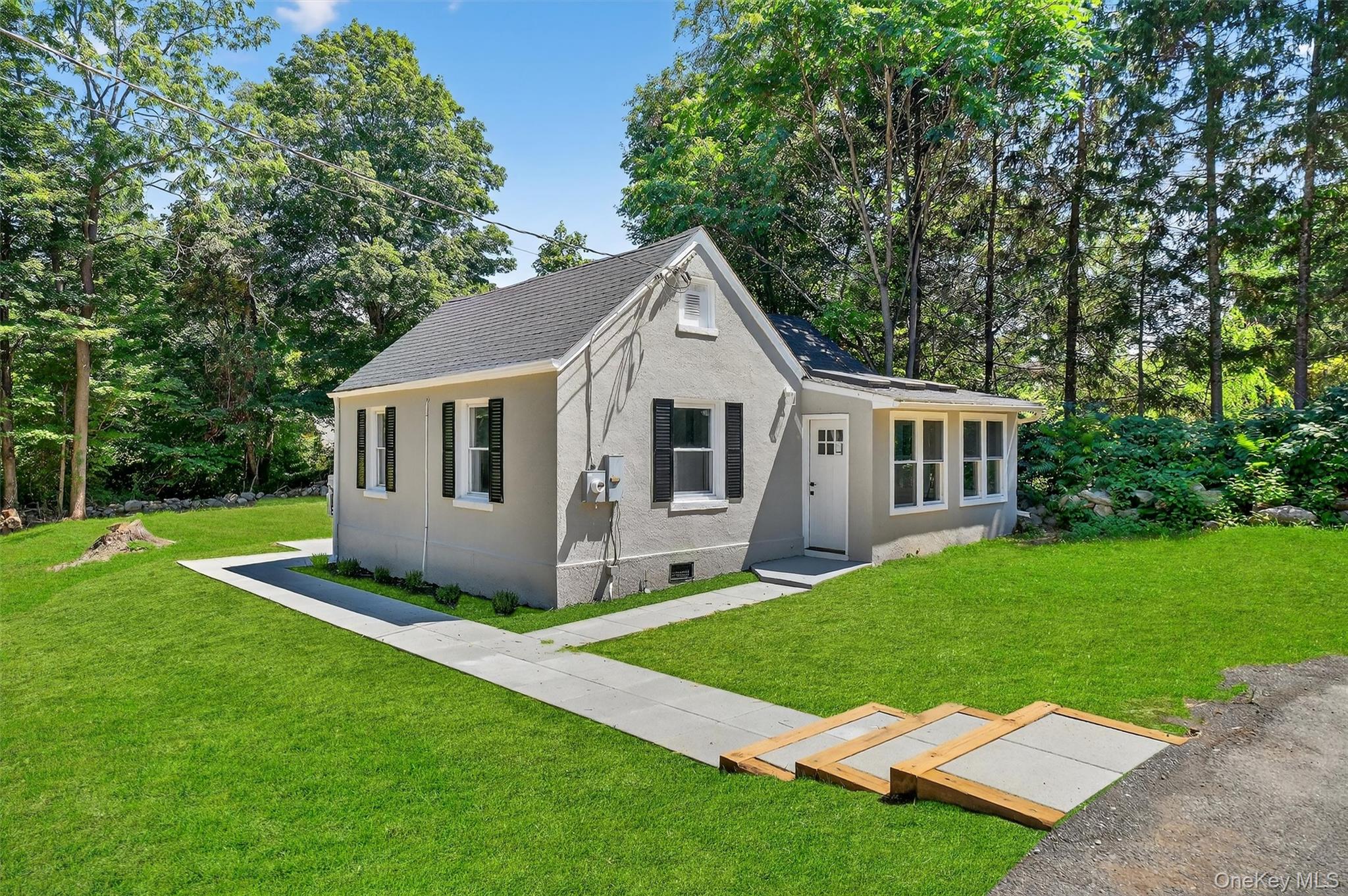 #1 photo, 28 Red Brook Road, Mahopac , NY 10541