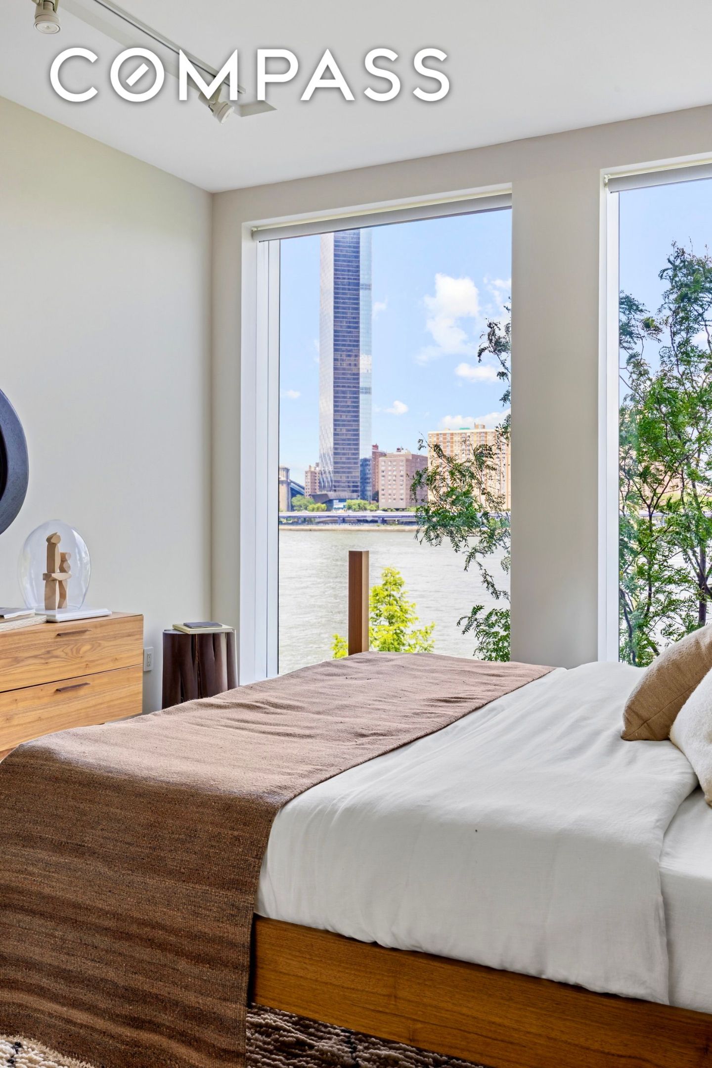 #11 photo, Brooklyn, DUMBO , NY 11201