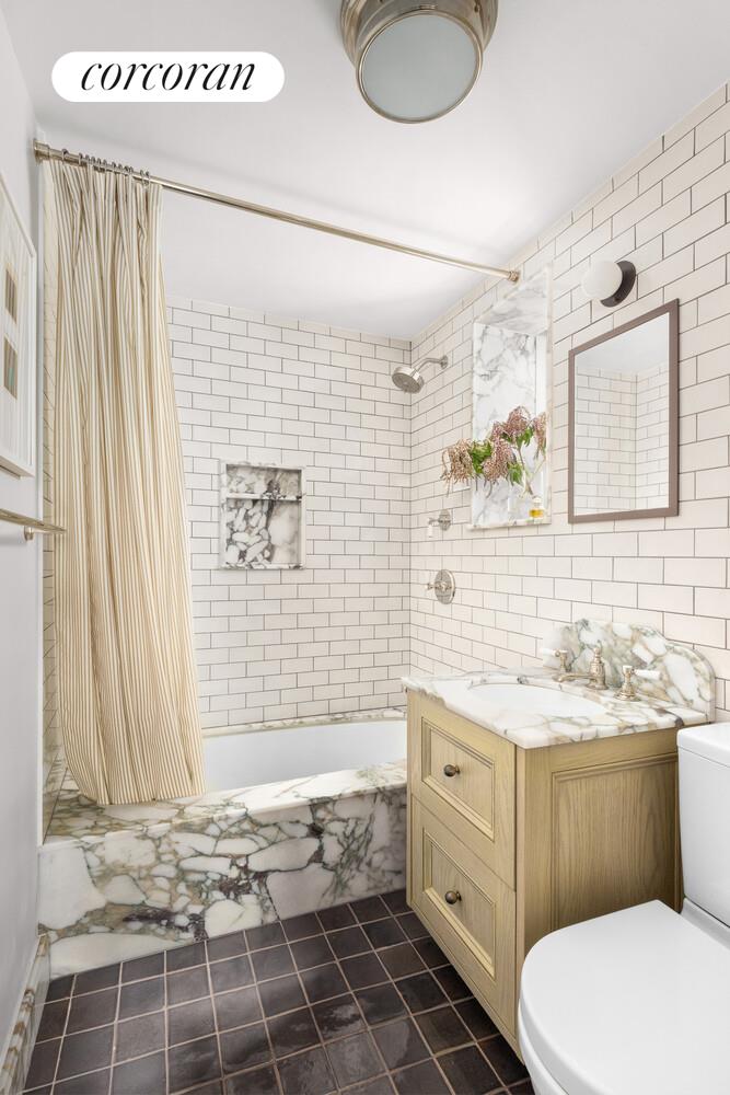 #6 photo, 45 W 11TH Street, マンハッタン Greenwich Village , NY 10011