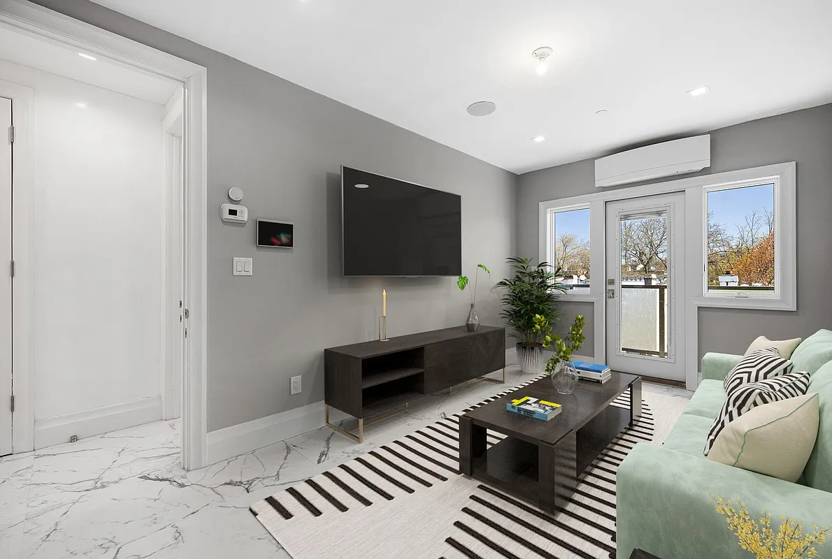 #4 photo, 1333 E 14TH Street, ブルックリン区 Midwood , NY 11230